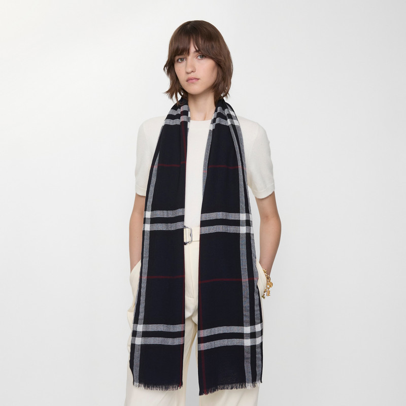 Burberry Wide Check Wool Scarf outlook