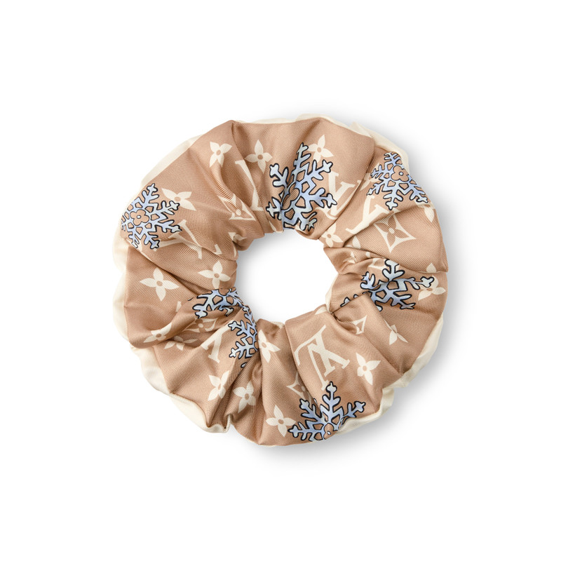 Vivienne Winter Celebration Scrunchie 3
