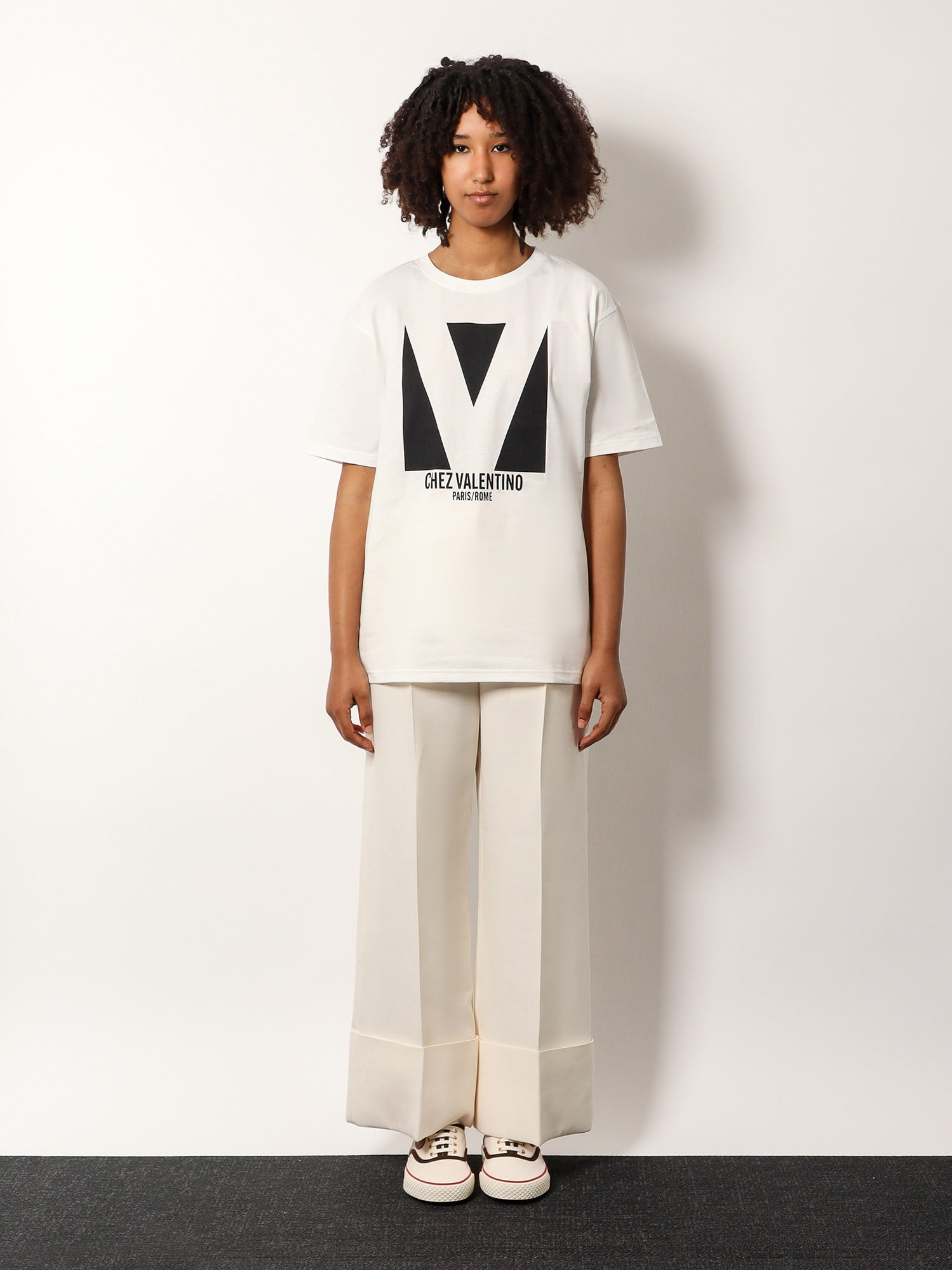 Cotton T-Shirt With Chez Valentino Print - 3
