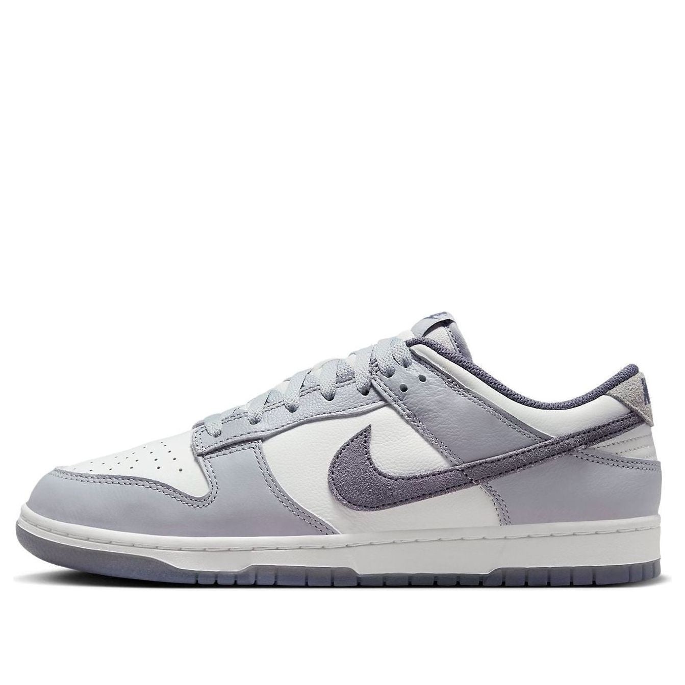 Nike Dunk Low SE 'Light Carbon' FJ4188-100 - 1