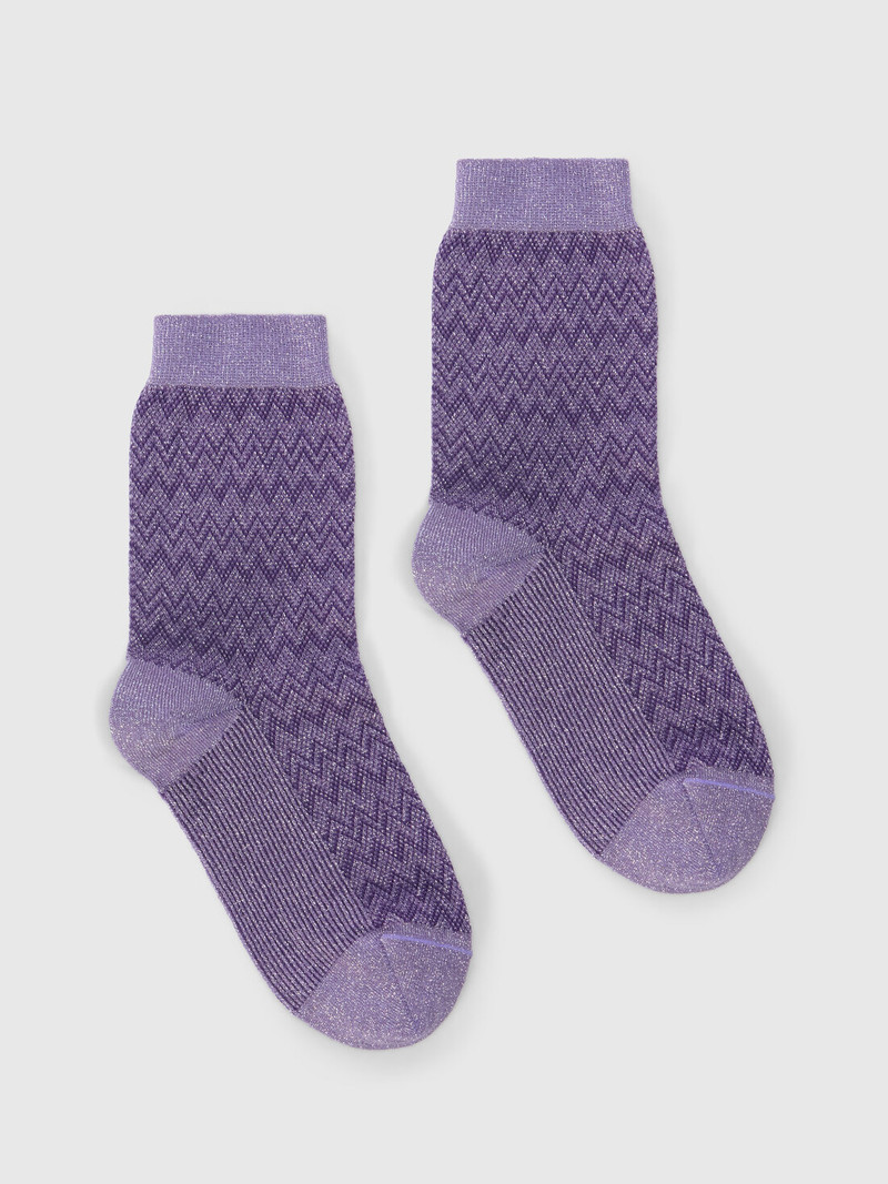 Short lamé knit socks with zigzag pattern 1