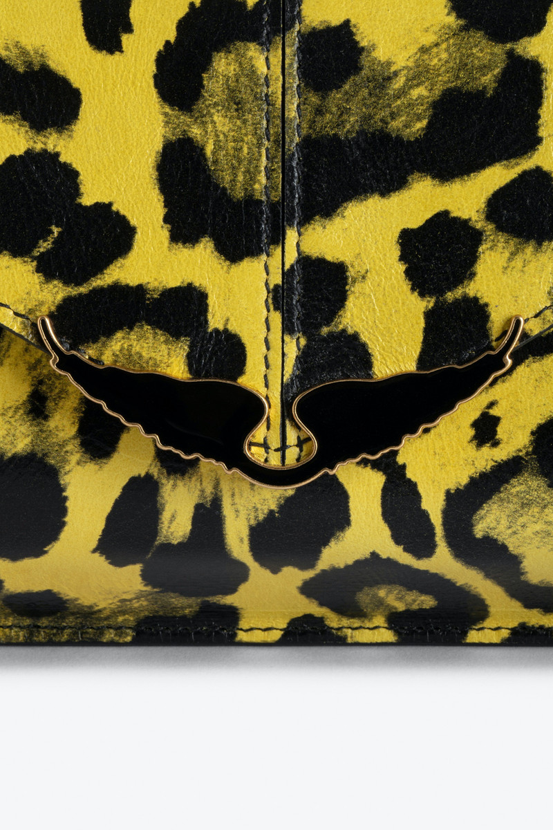 Borderline Leopard Clutch 5