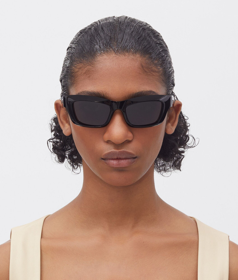 Bottega Veneta mitre outlook