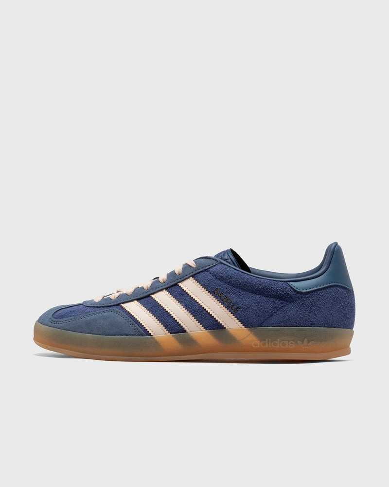 GAZELLE INDOOR 1