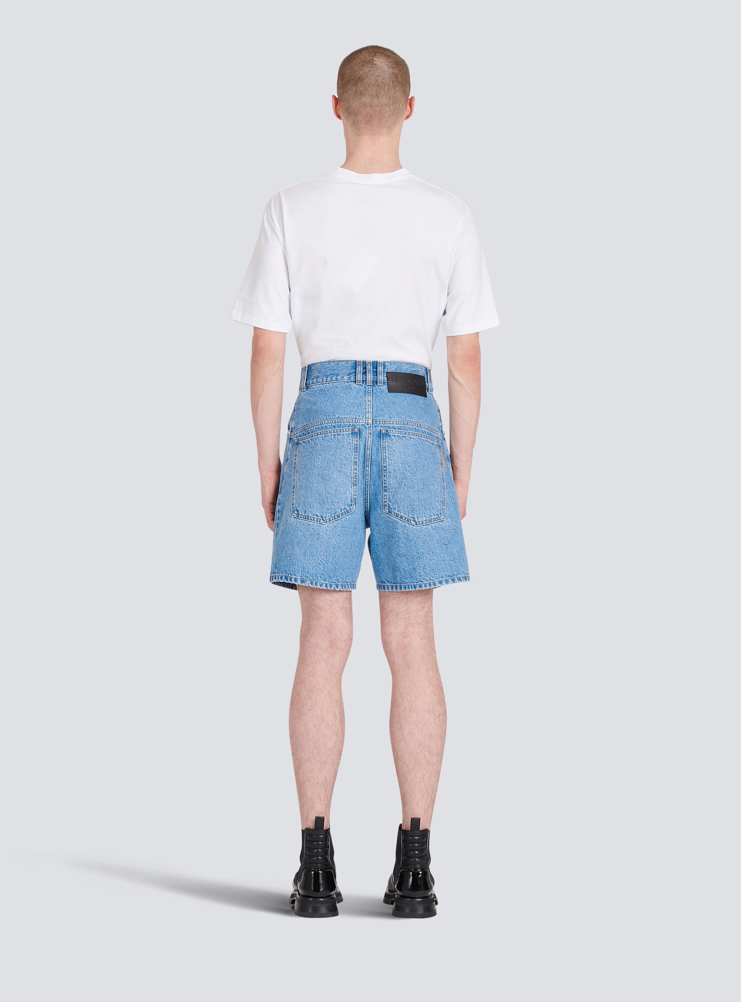 Oversized denim shorts - 4