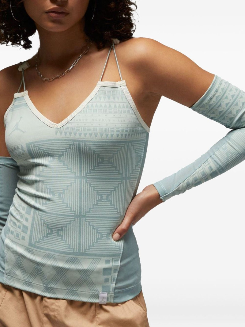 x Bephies Beauty Supply "Light Blue" vest 1