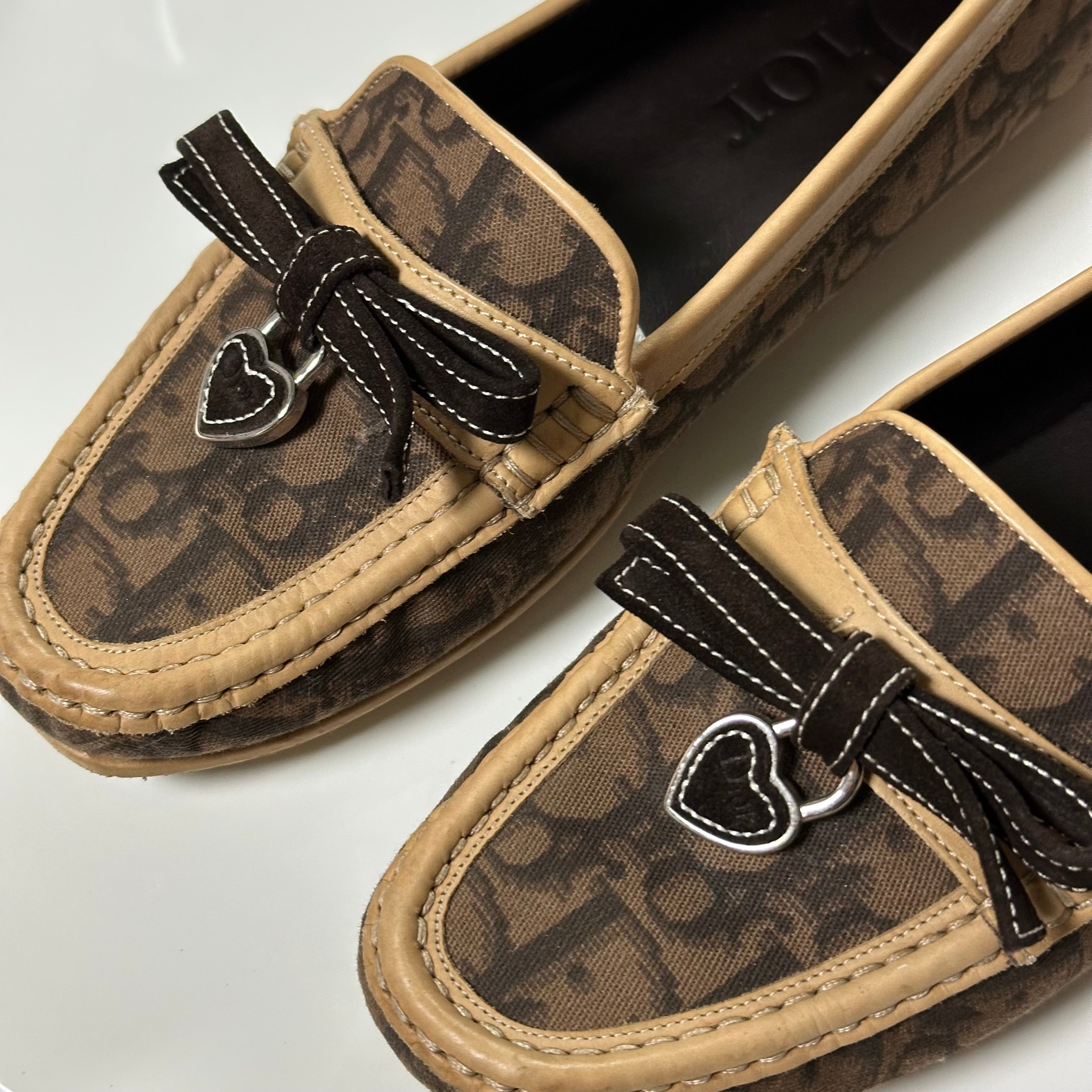 CHRISTIAN DIOR Fall Winter 2006 Romantique Trotter Loafers - 5