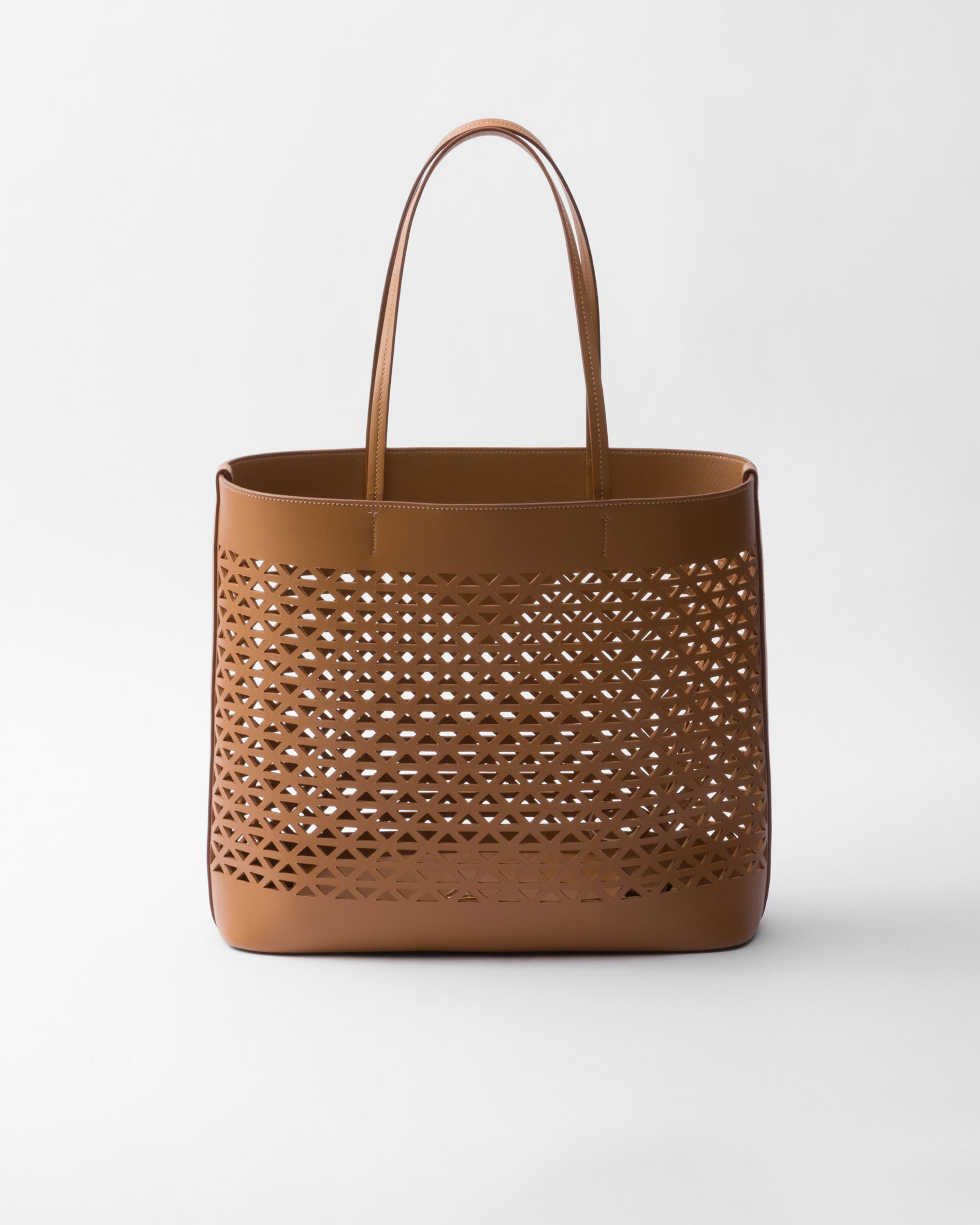 バッグ PRADA Black Perforated Leather Tote Bag Prada City Perforated Leather Tote Bag - Bergdorf Goodman