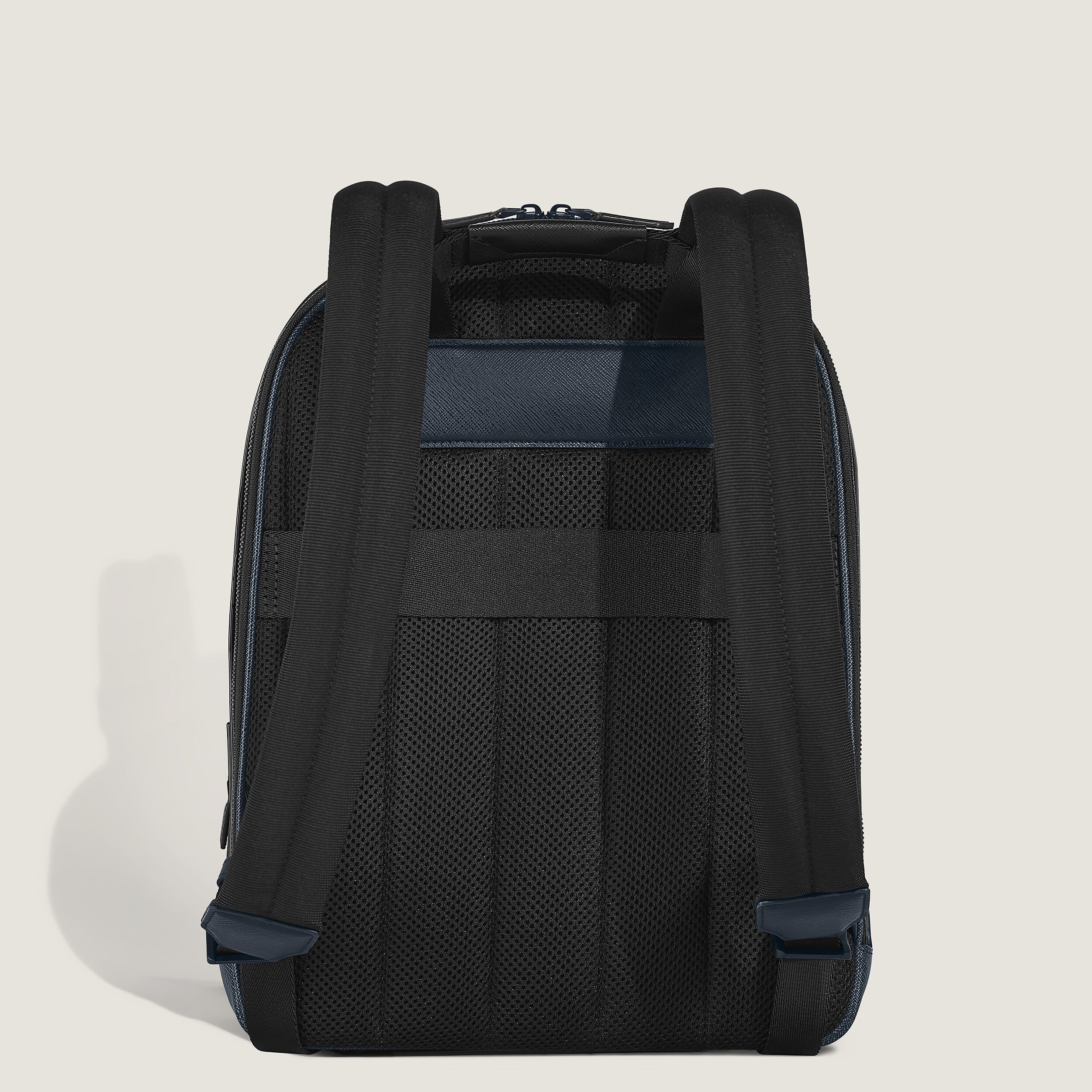 SARTORIAL MEDIUM BACKPACK 3 COMPARTMENTS - 3