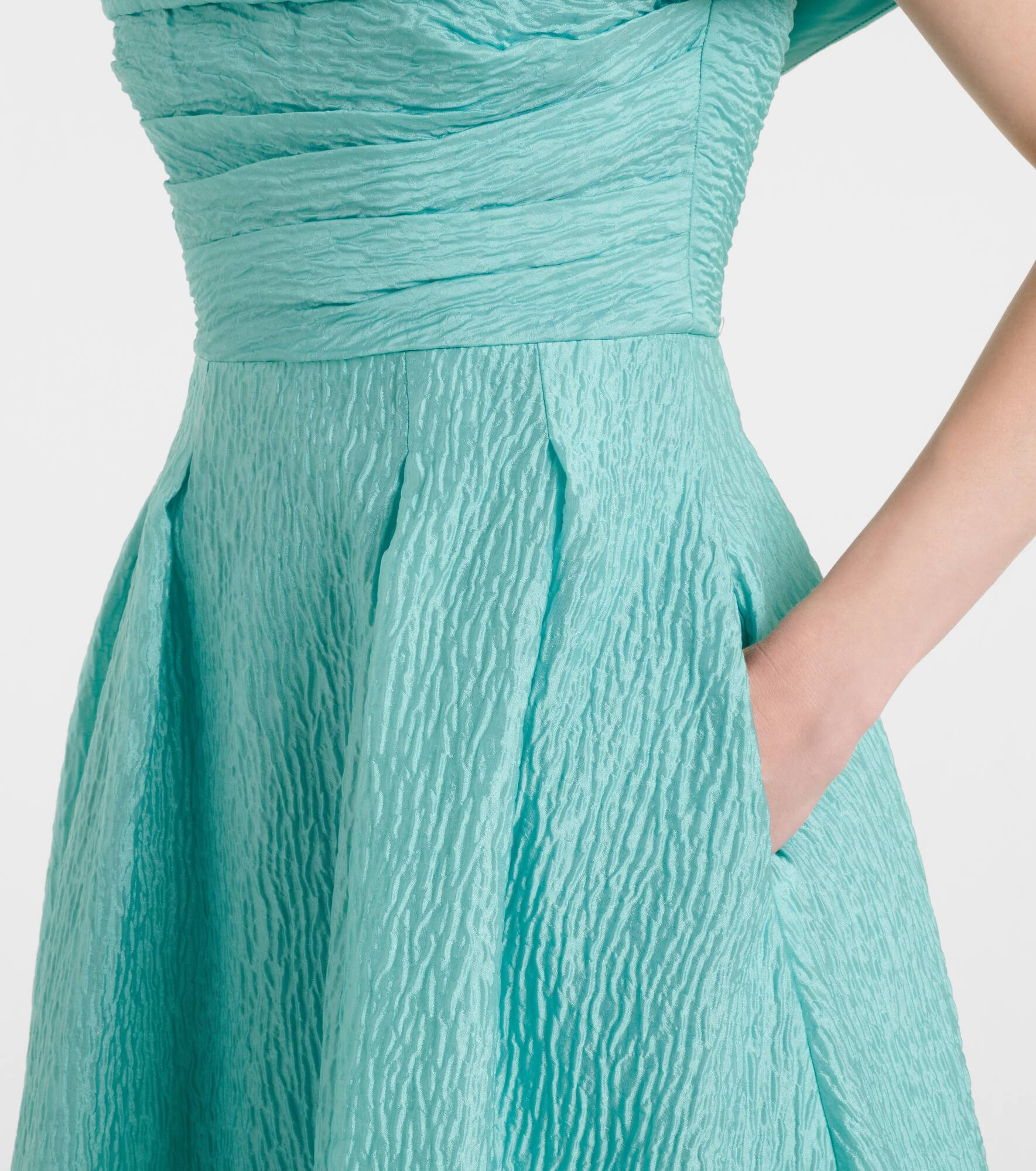 Adalyn off-shoulder midi dress - 5