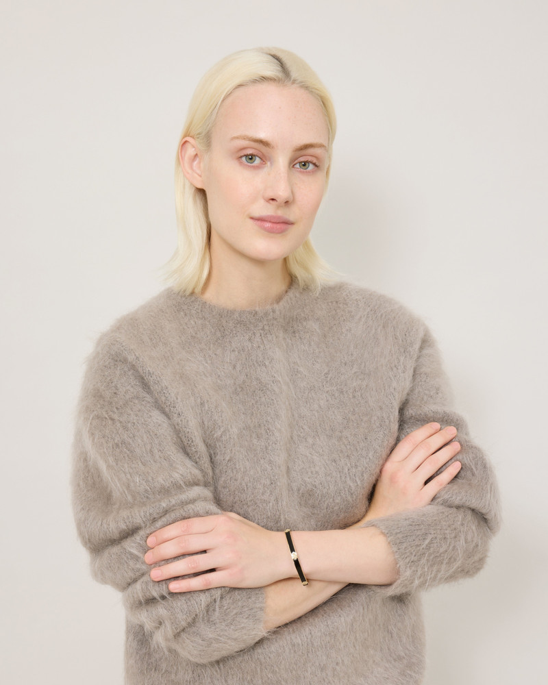 Mulberry Mulberry Tree Enamel Bracelet
Black Stainless Steel & Enamel outlook