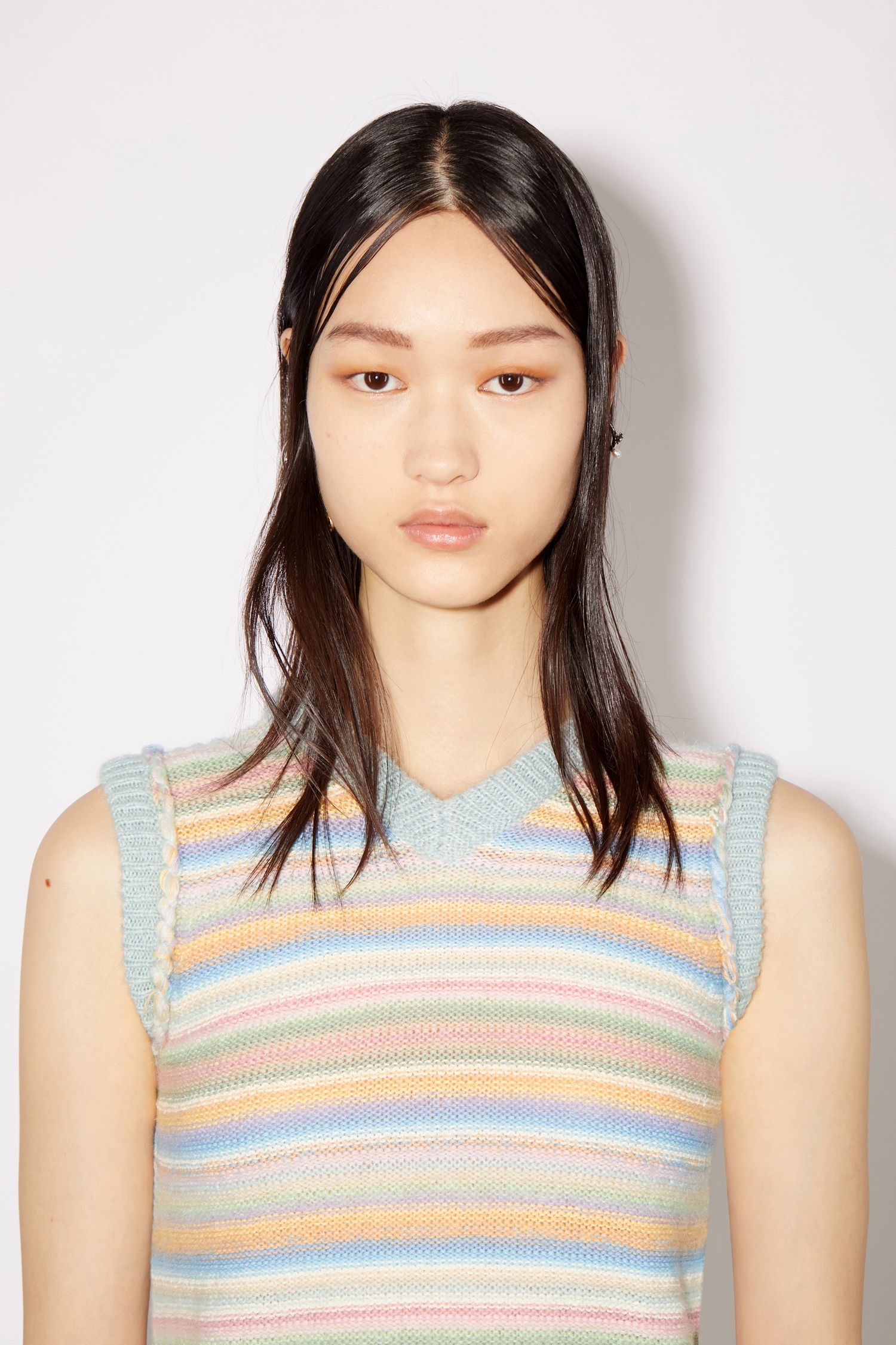 Striped sweater vest - Pale blue/multi - 5