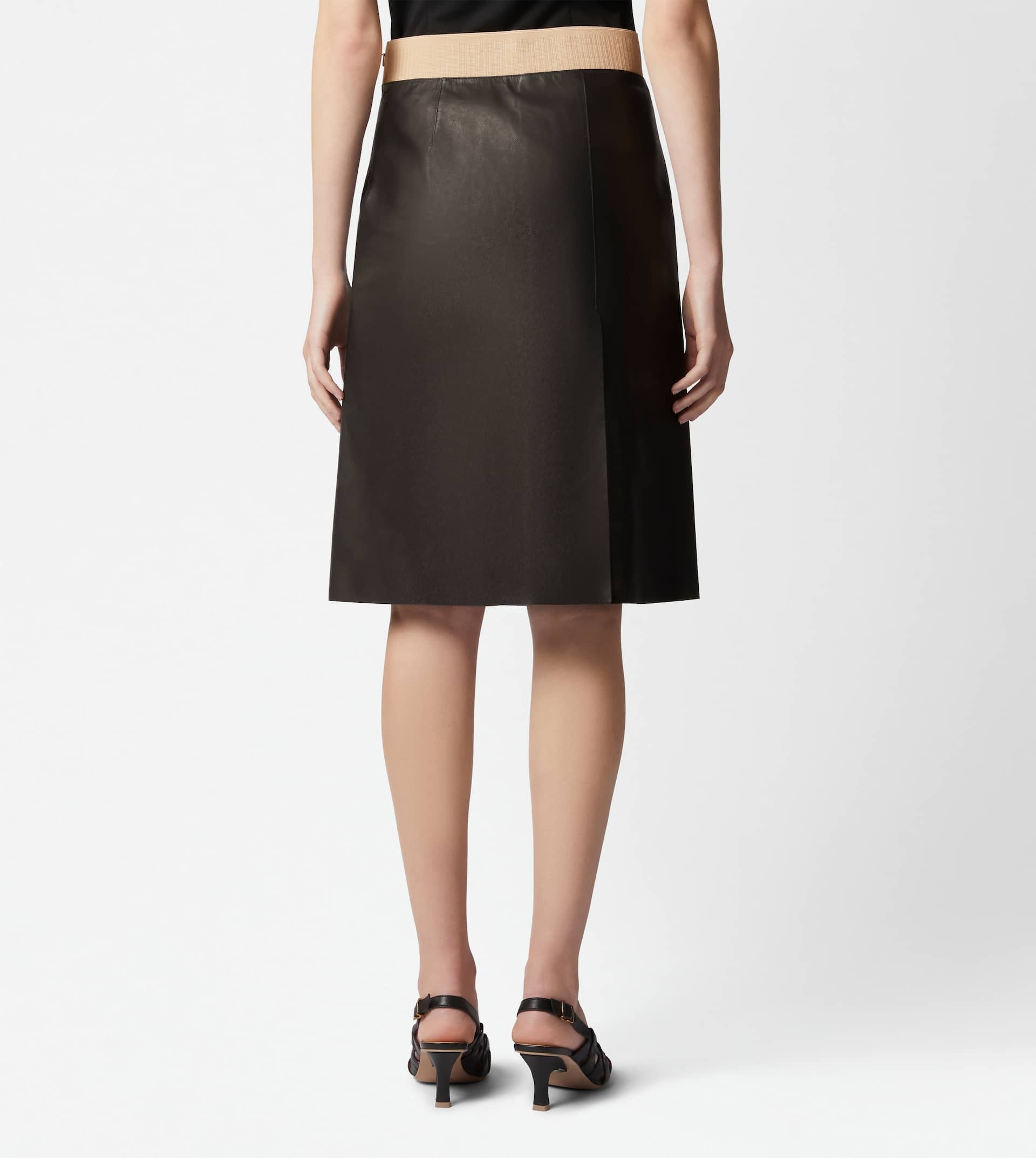 SKIRT IN LEATHER - BLACK - 3