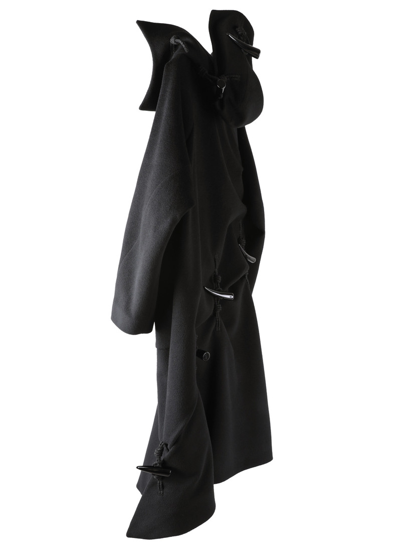 7.0 COAT CENTER (BLACK) 3