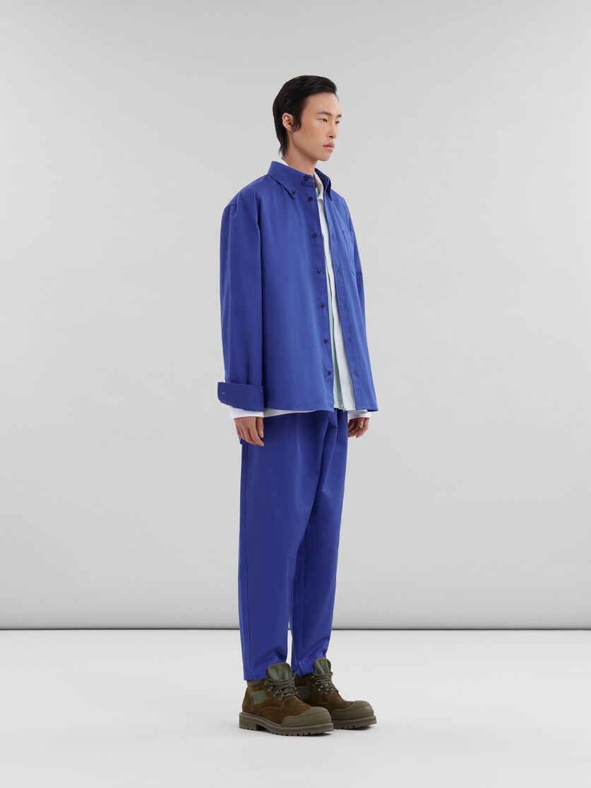 BLUE ORGANIC GABARDINE TROUSERS WITH DRAWSTRING WAIST - 5