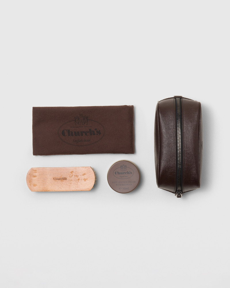 Essential shoe care cleaning kit in St James leather 1