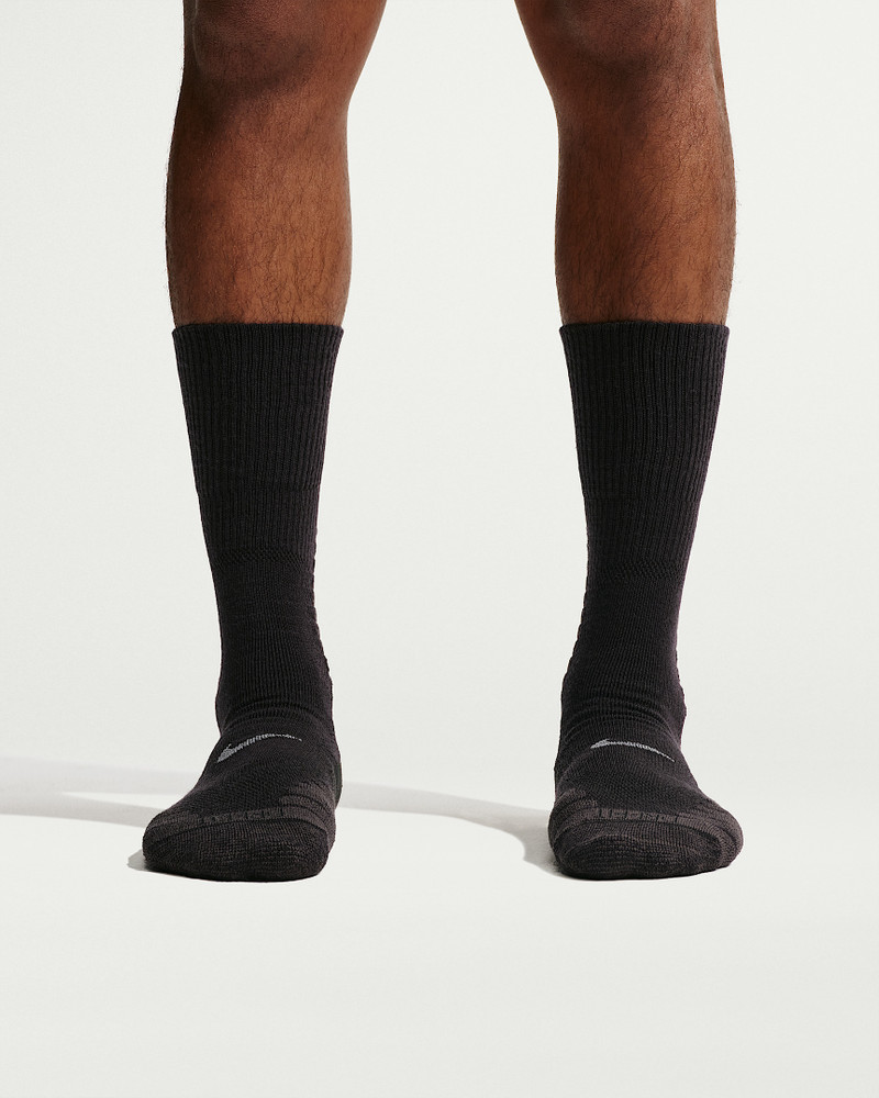 Nike Nike Outdoor Cushioned Crew Socks (1 Pair) outlook