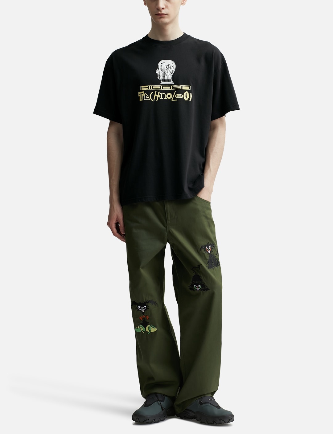 BRAIN DEAD HIDDEN TECH T-SHIRT | REVERSIBLE