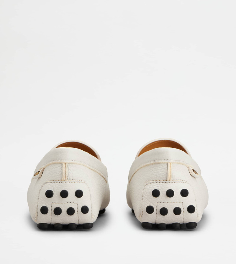 Tod's GOMMINO DRIVING SHOES IN LEATHER - WHITE outlook