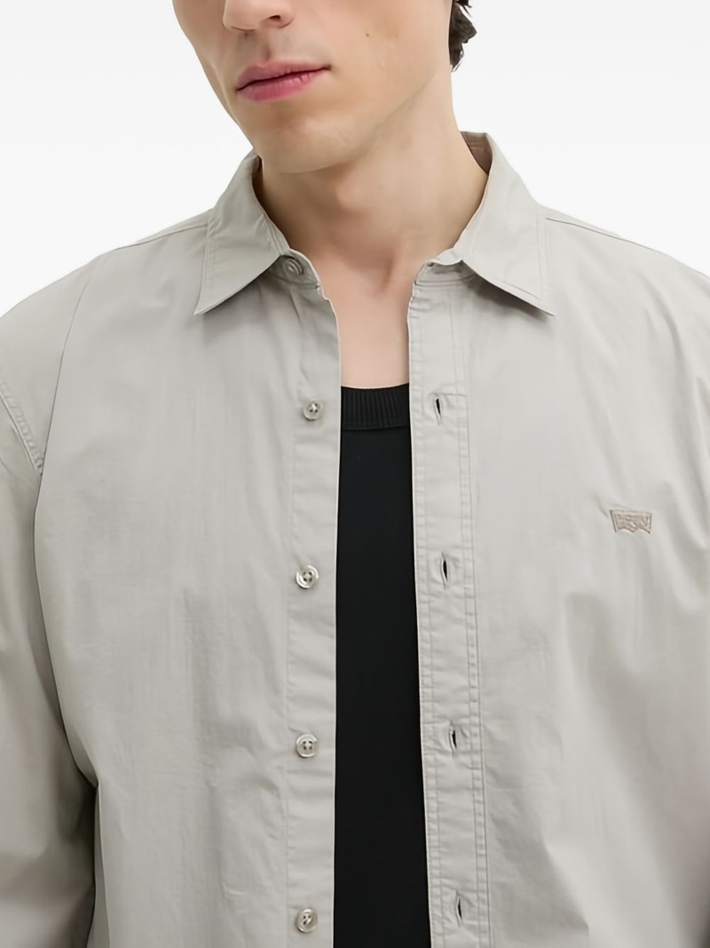 buttoned shirt 4