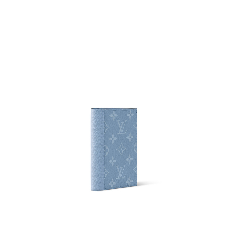 Louis Vuitton Passport Cover outlook