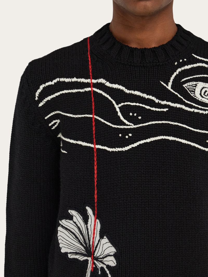 Embroidered crew neck sweater 5