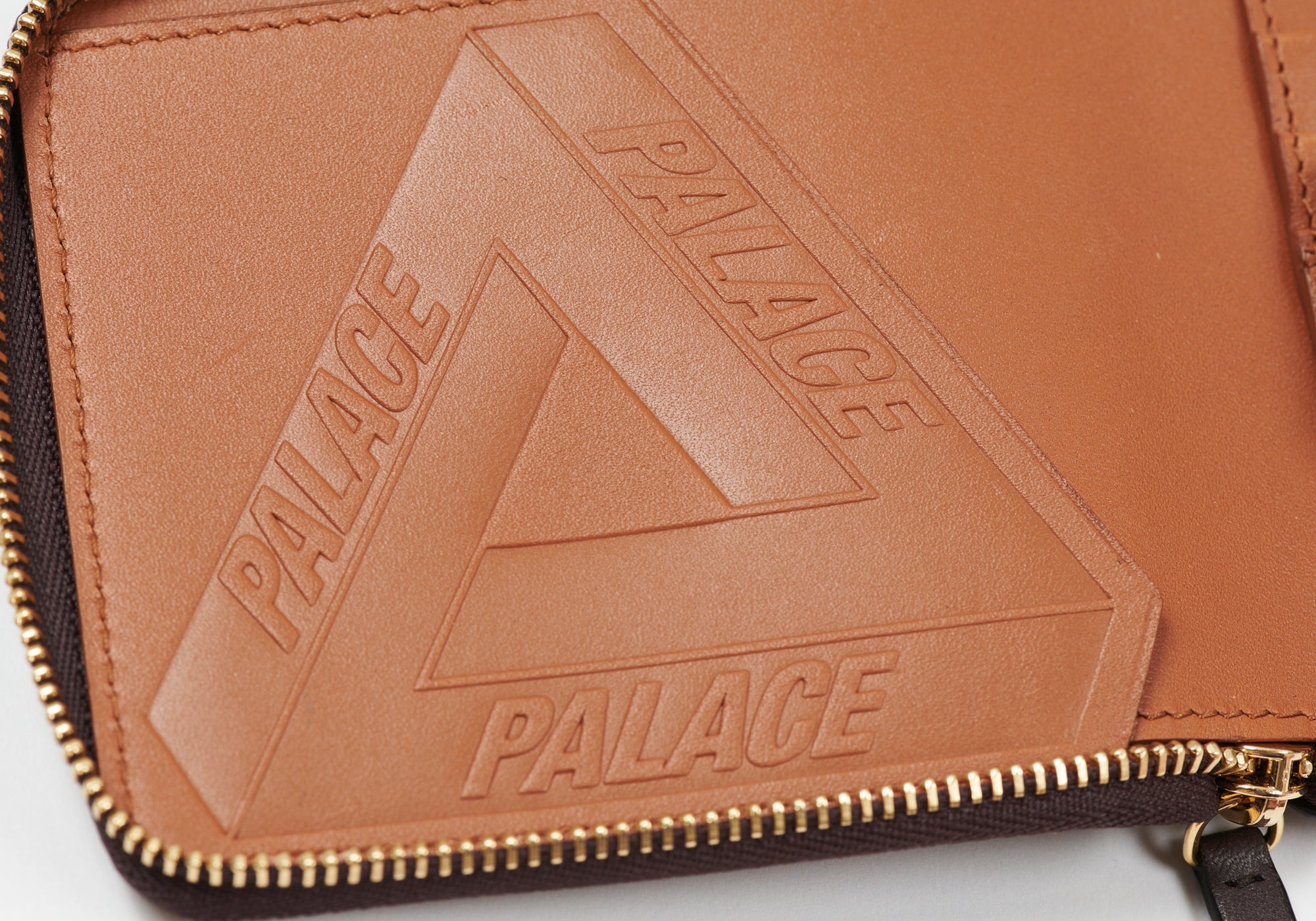 PAL-M-GRAM LEATHER ZIP WALLET BROWN - 4