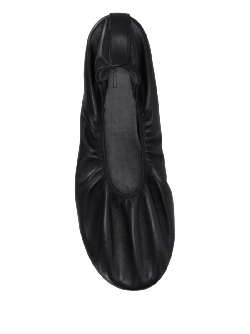 scrunch-effect ballet flats 3