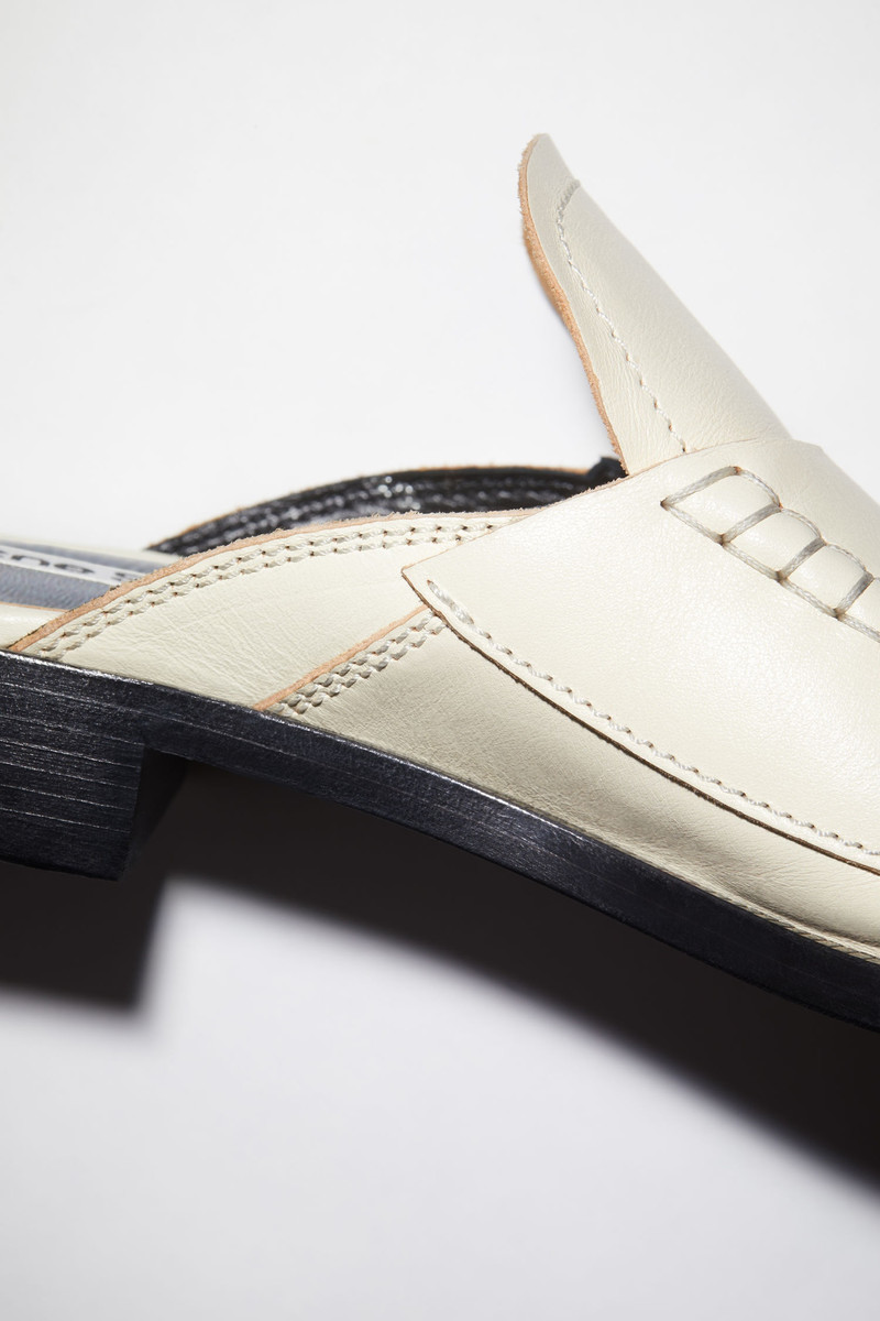 Square toe mules - Off white 6