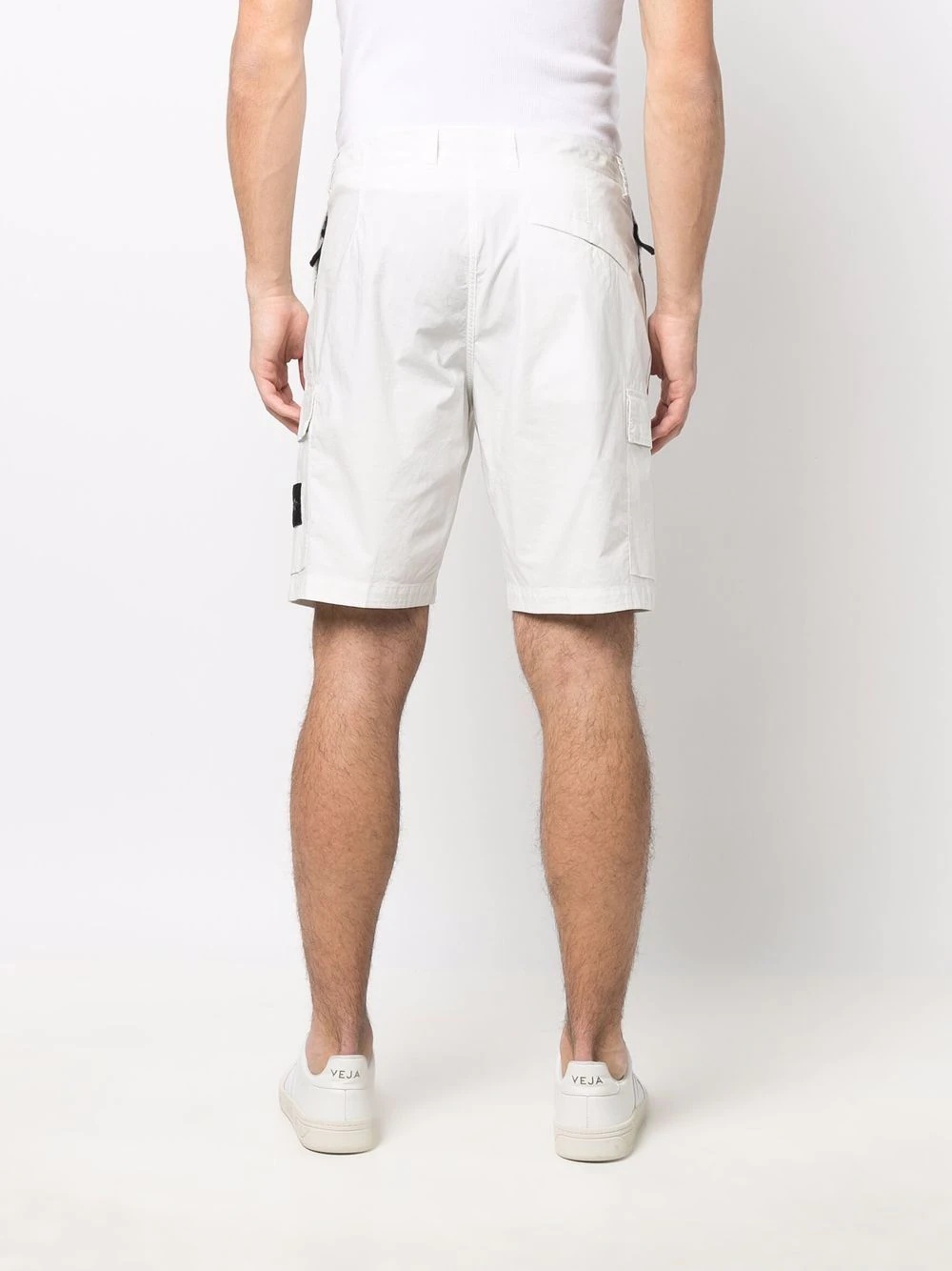 Compass logo-patch cargo shorts - 4