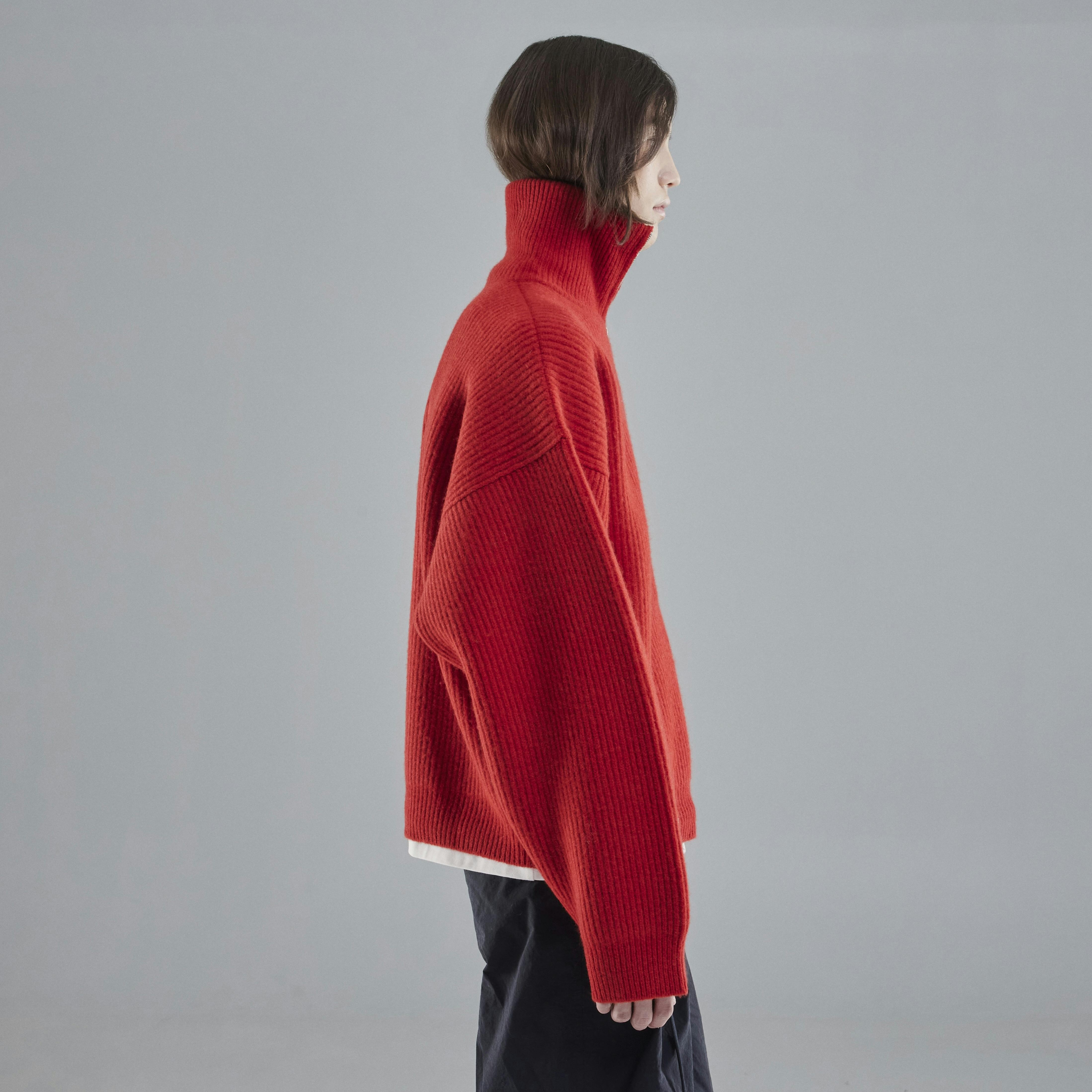 Vonarstræti Zipped Wool Sweater (Unisex) - 5