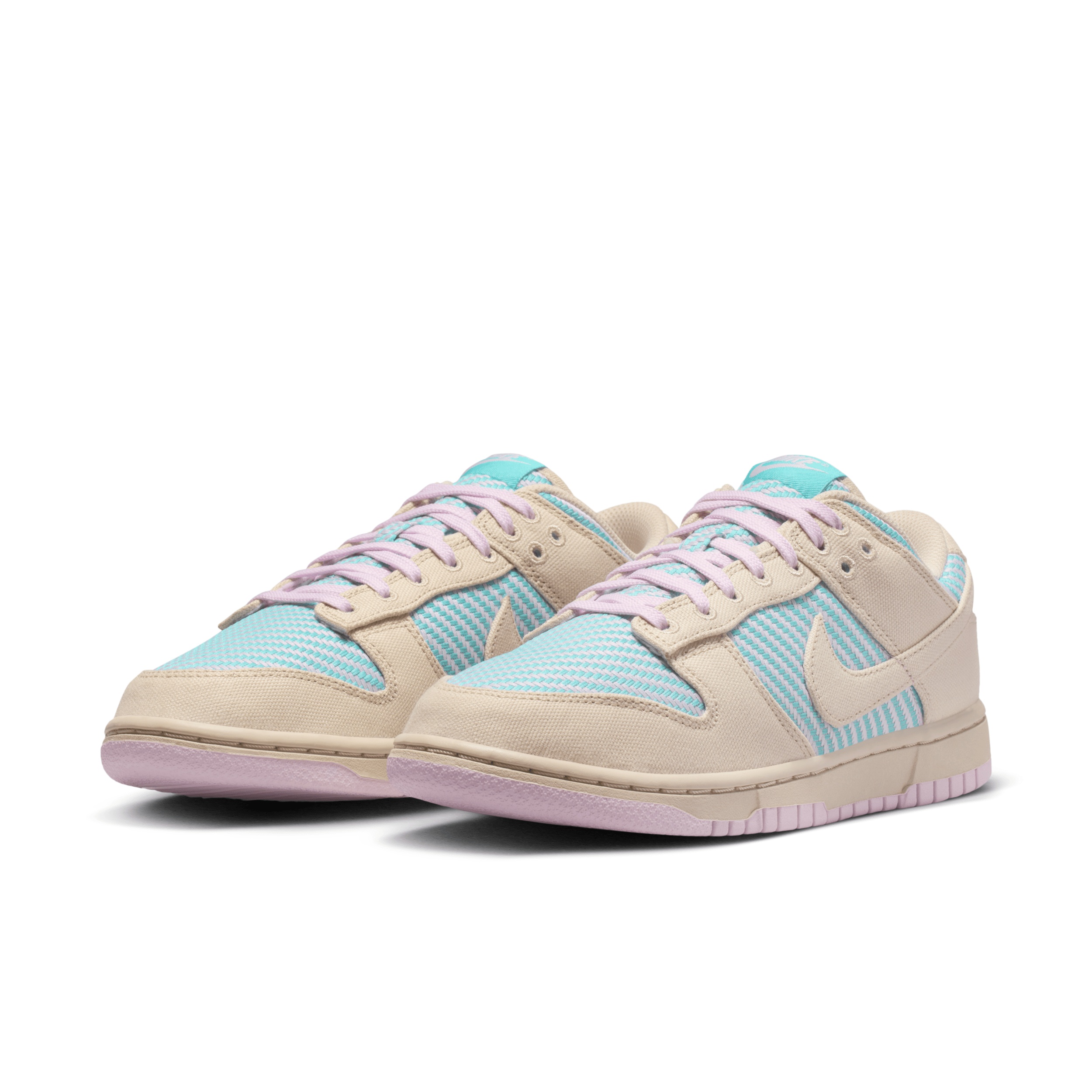 Nike Women's Dunk Low Shoes - 5