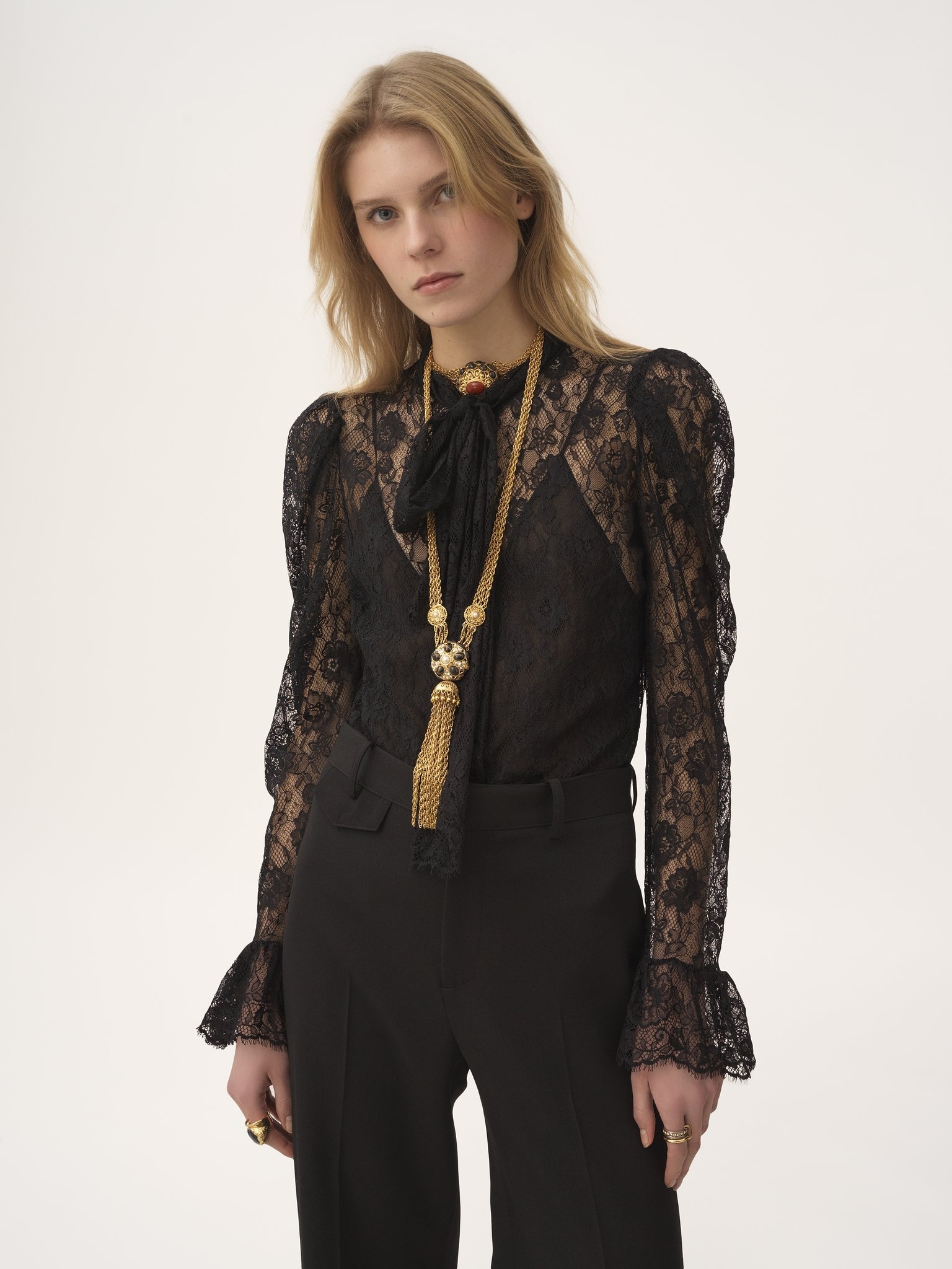 PUFF-SLEEVE LAVALLIÈRE TOP IN FLORAL LACE JACQUARD - 4