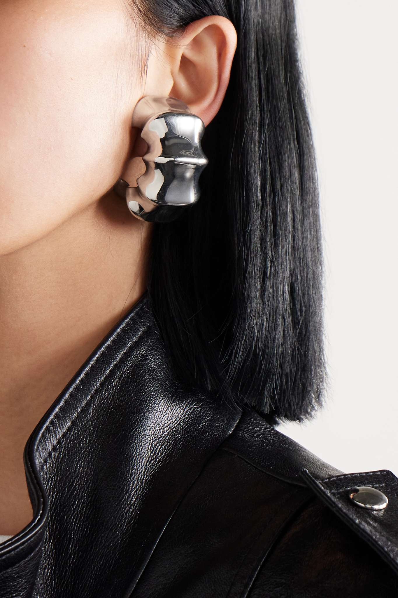 耳元煌めく♡エルメス★Loop earrings medium model Loop earrings, medium model | Hermès USA