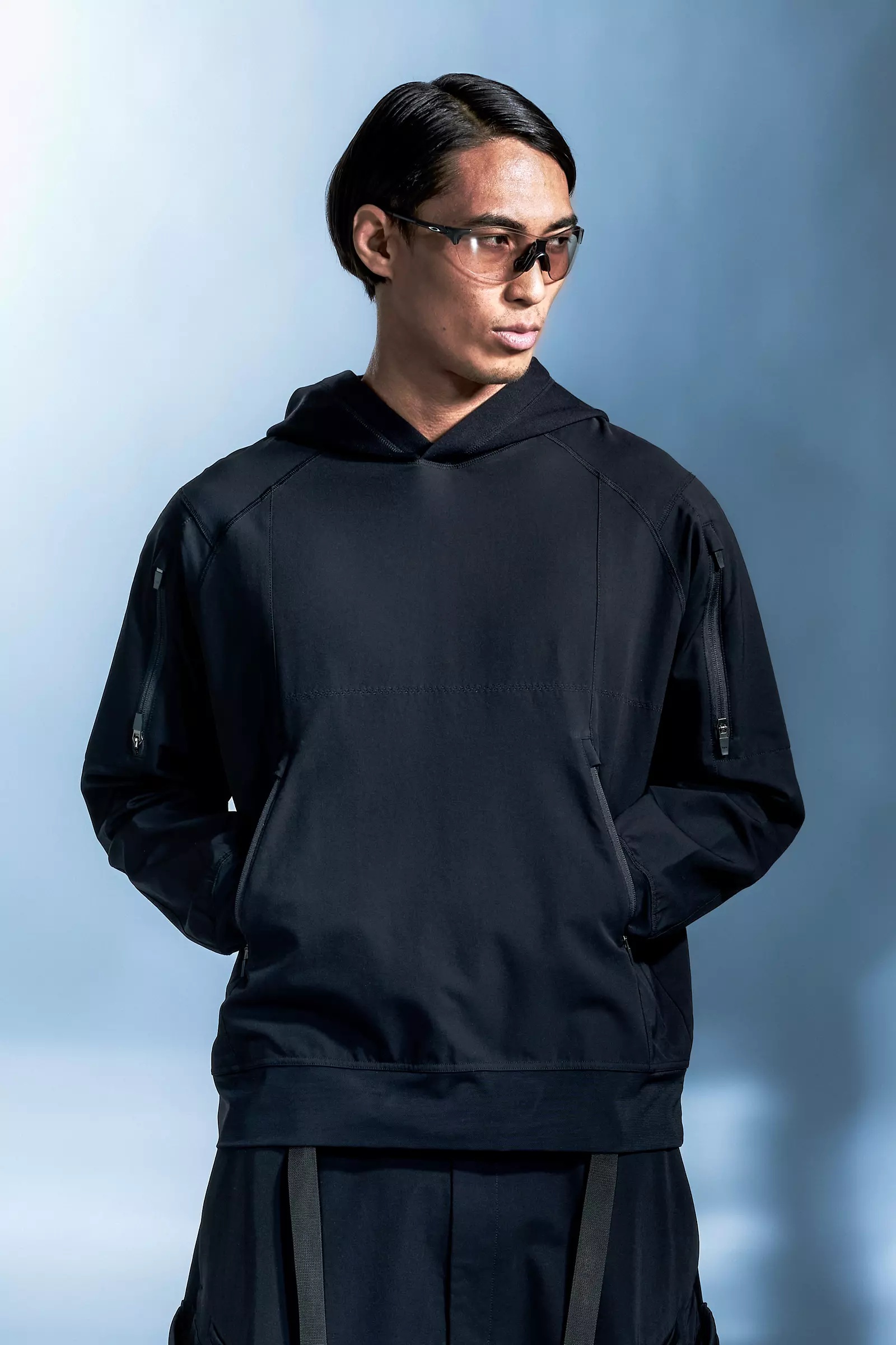 S21-DS schoeller® Dryskin™ Hooded Sweatshirt Black - 2