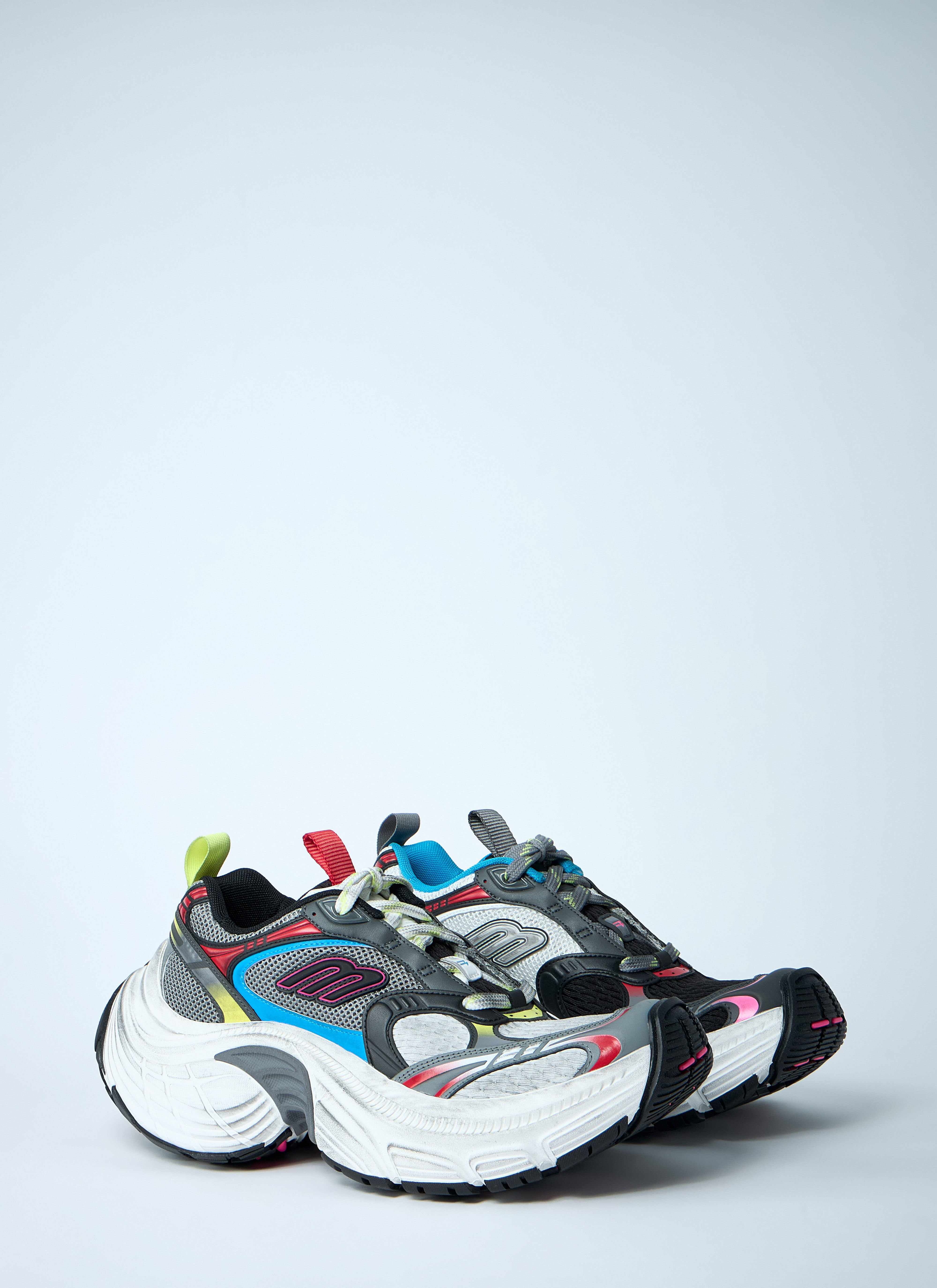 6XL Sneakers - 2