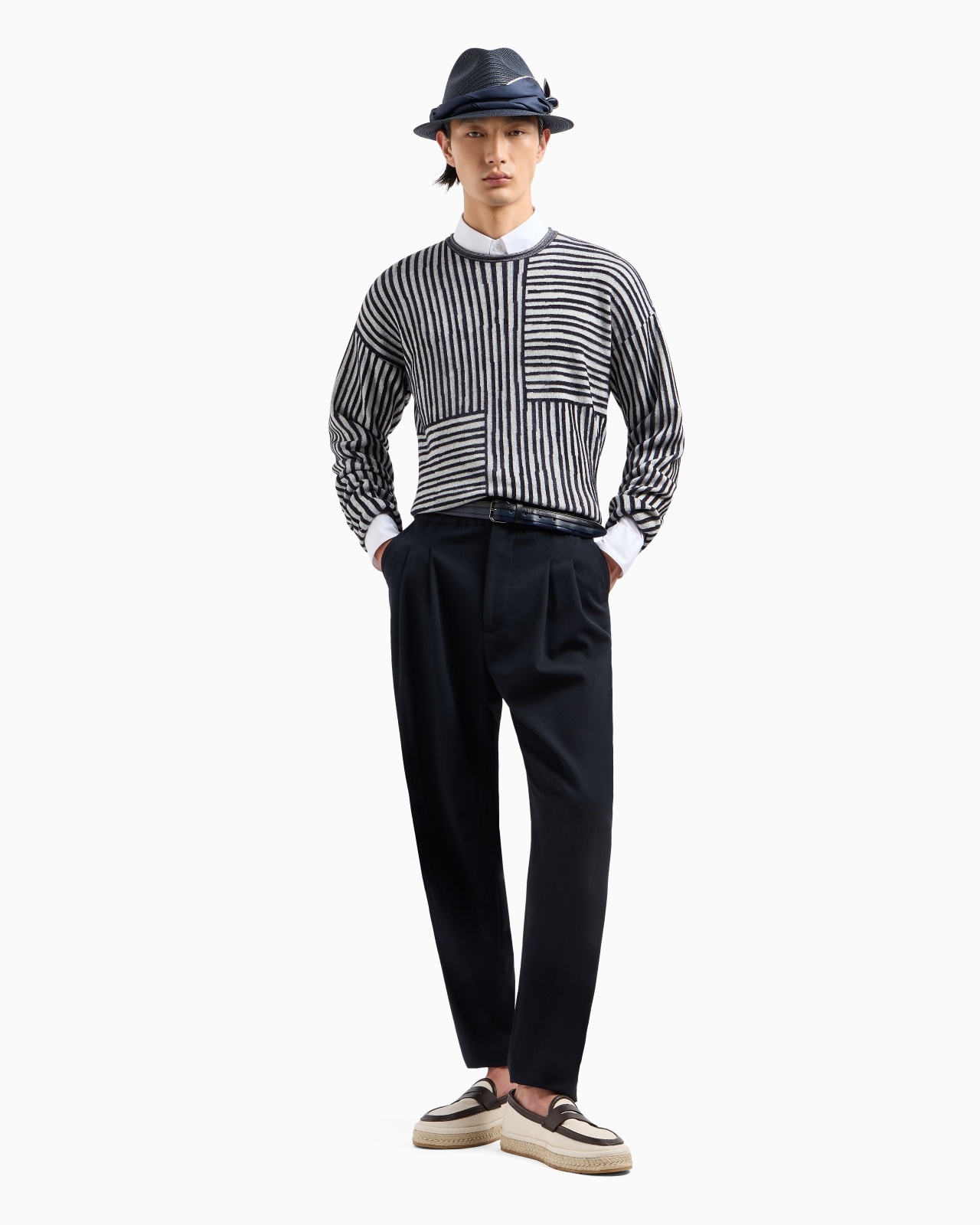 CREW-NECK JUMPER IN A VISCOSE AND COTTON JACQUARD - 4