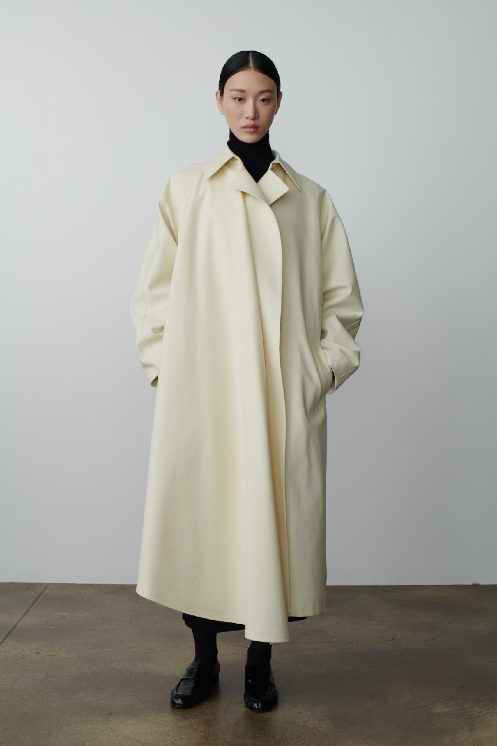 Maia Coat in Virgin Wool and Cotton - 5