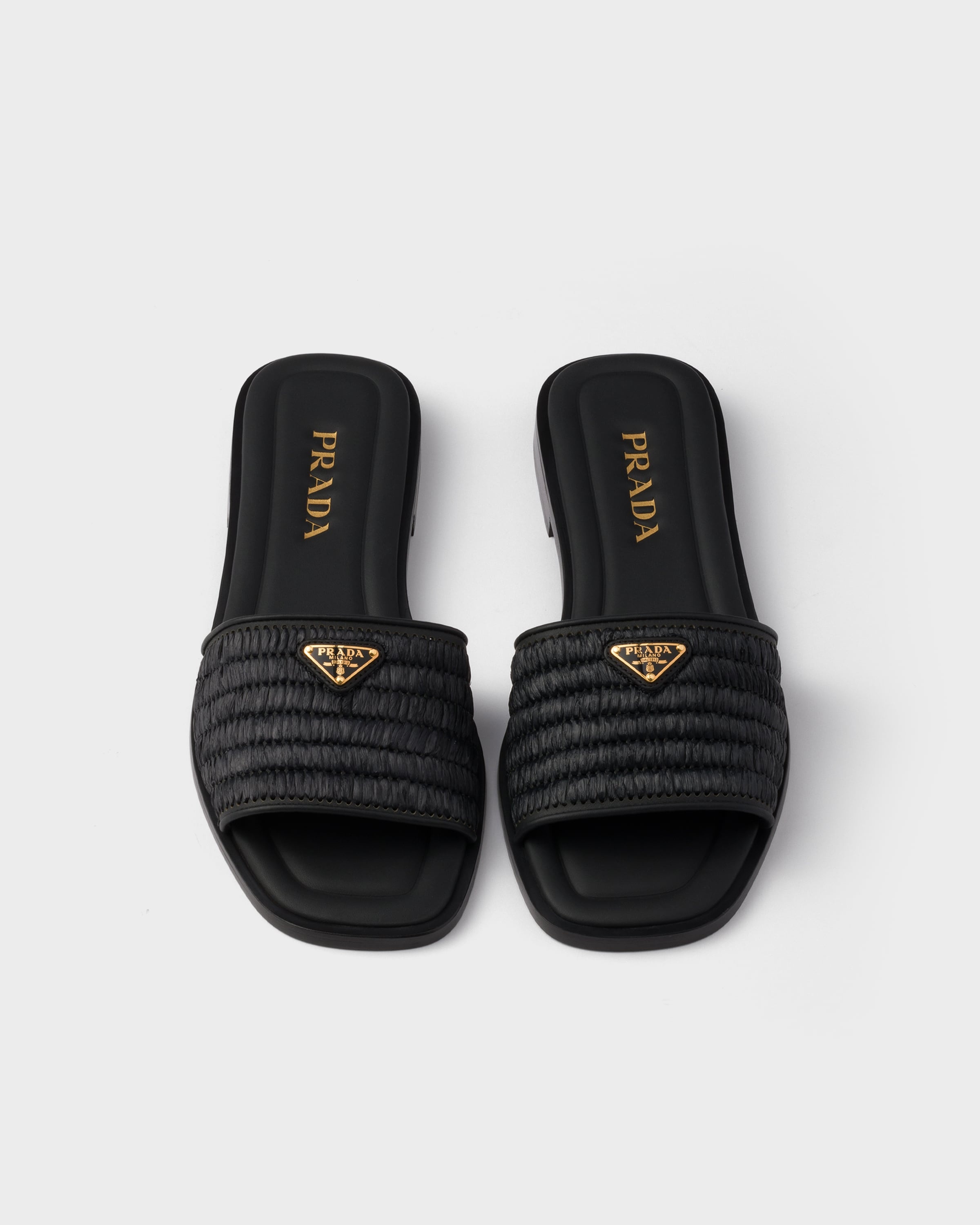 Leather slides with crochet details - 3