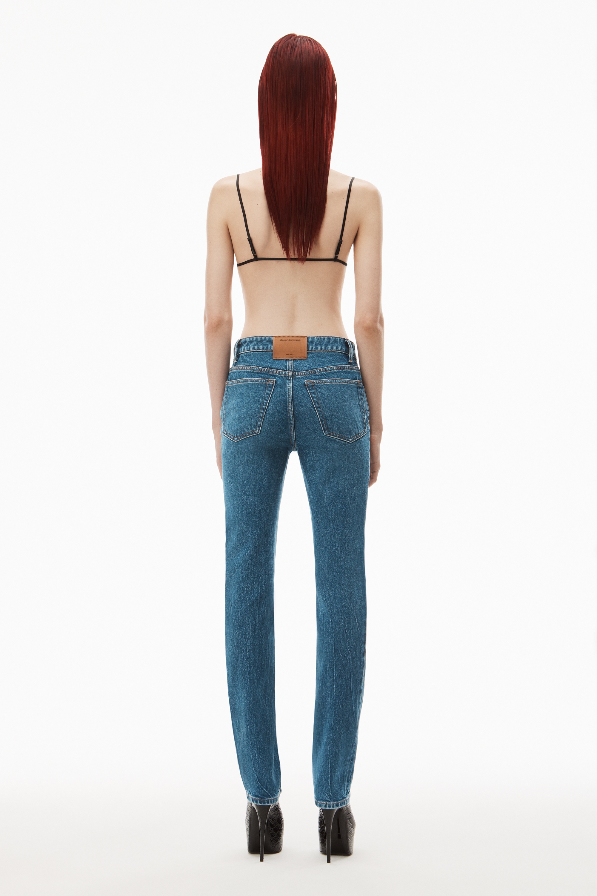 HIGH-RISE JEAN IN COMFORT STRETCH DENIM - 4