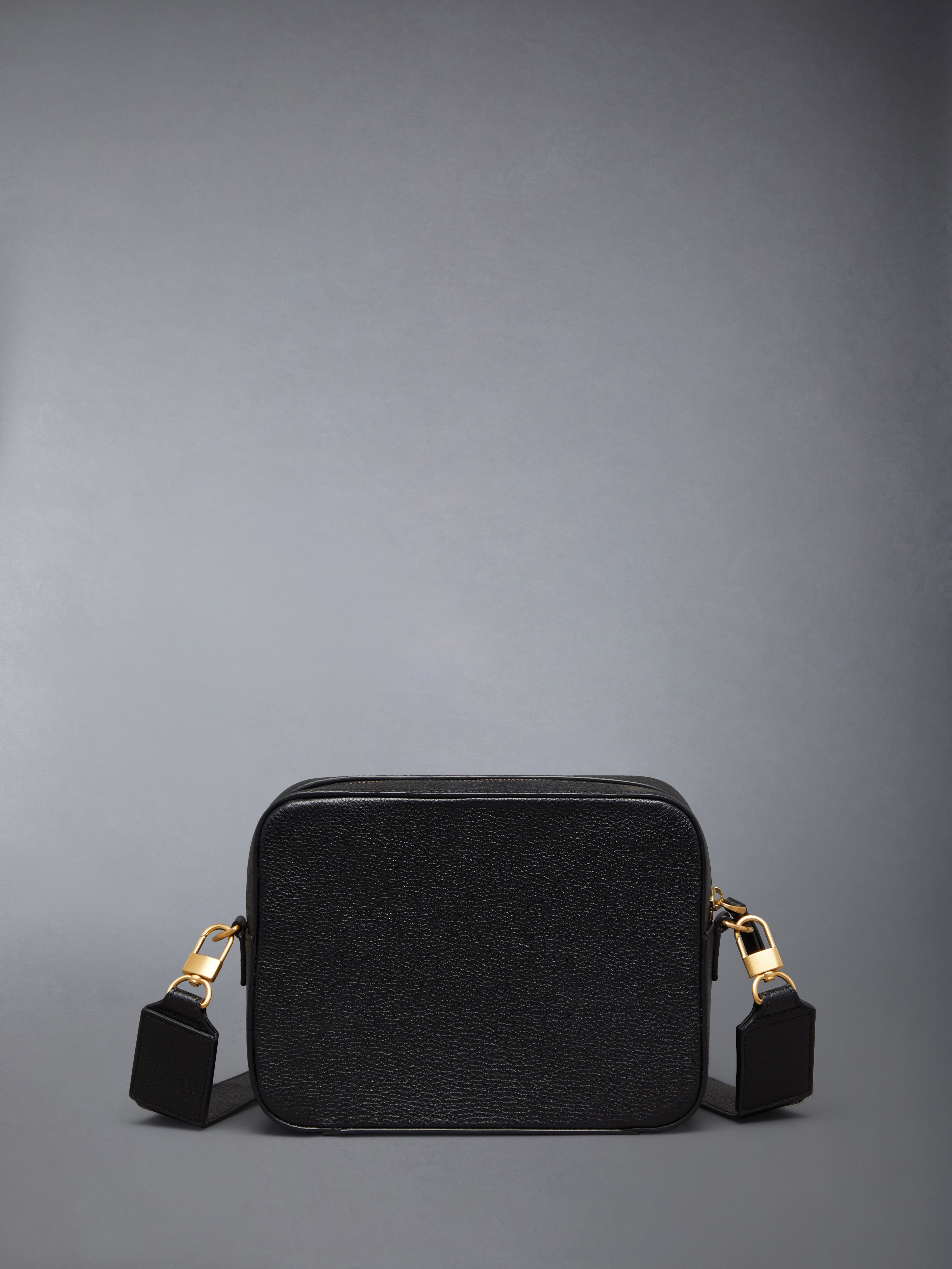 SOFT PEBBLE GRAIN 4-BAR SMALL CAMERA BAG - 3