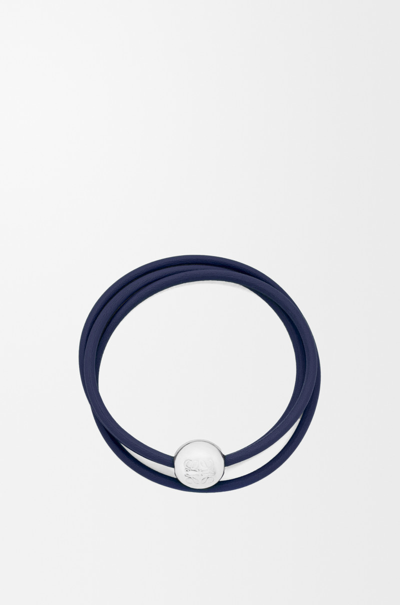 Loewe Pebble bracelet in calfskin and brass outlook