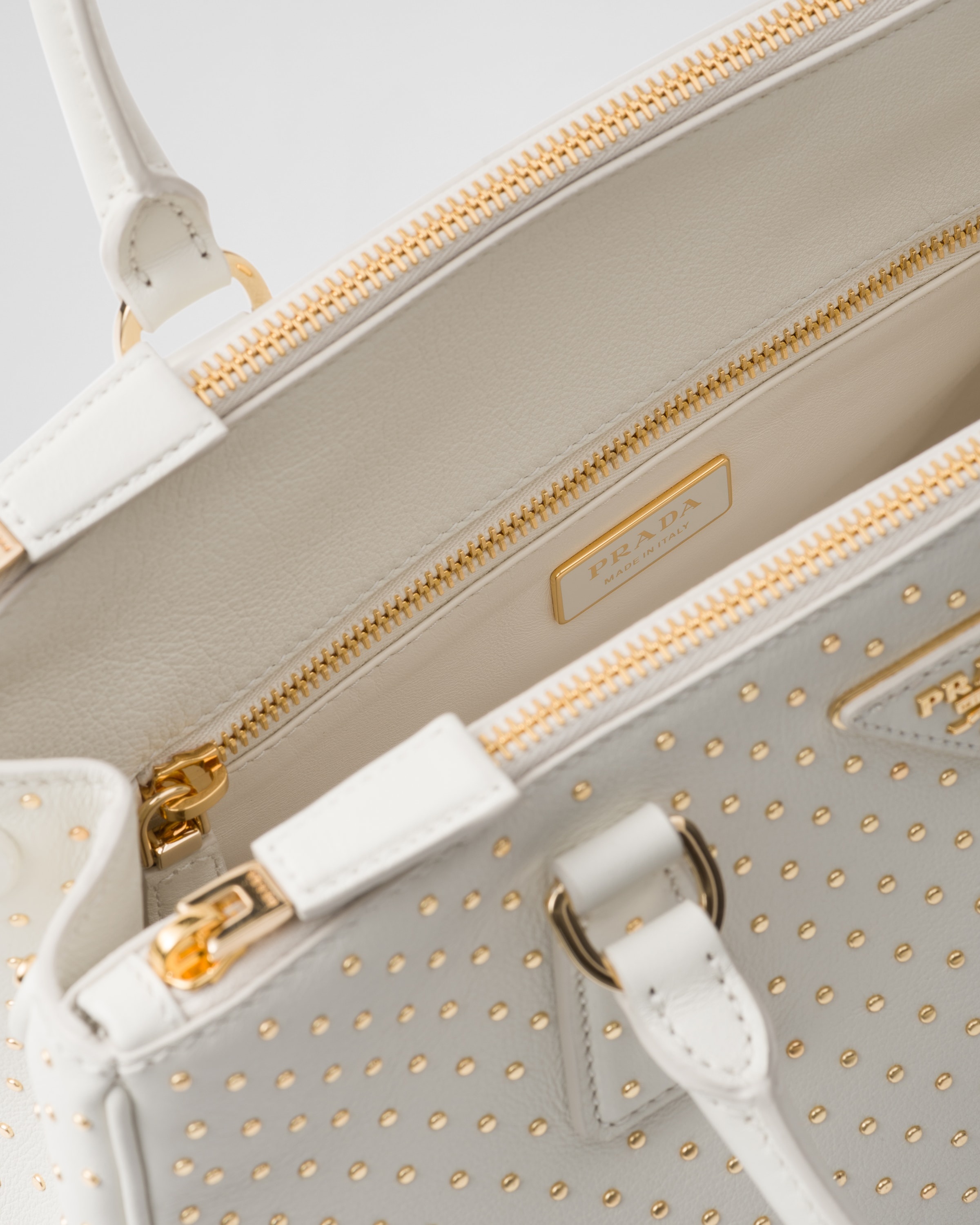 Large Prada Galleria studded leather bag - 5