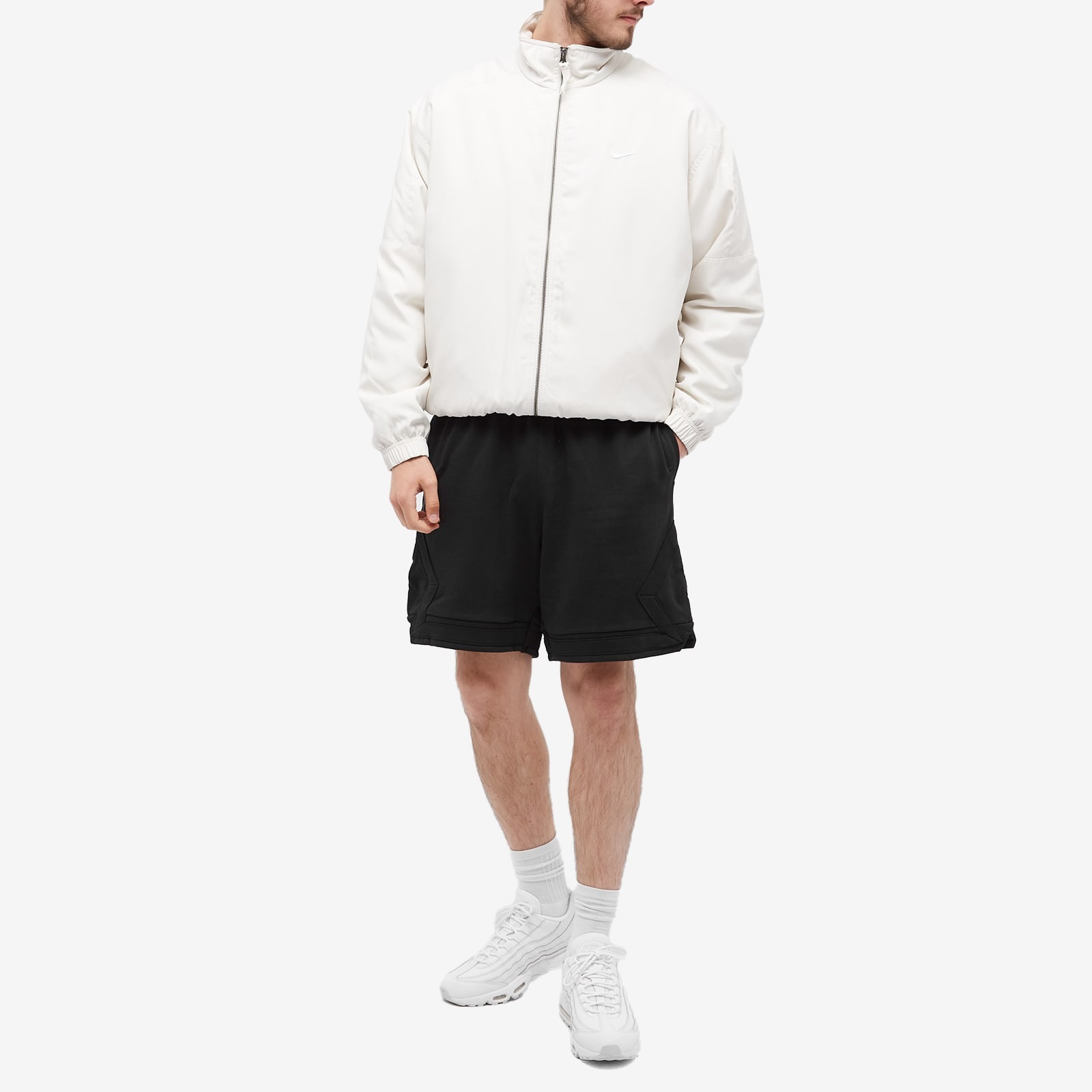 Air Jordan Essential Statement Fleece Short - 4