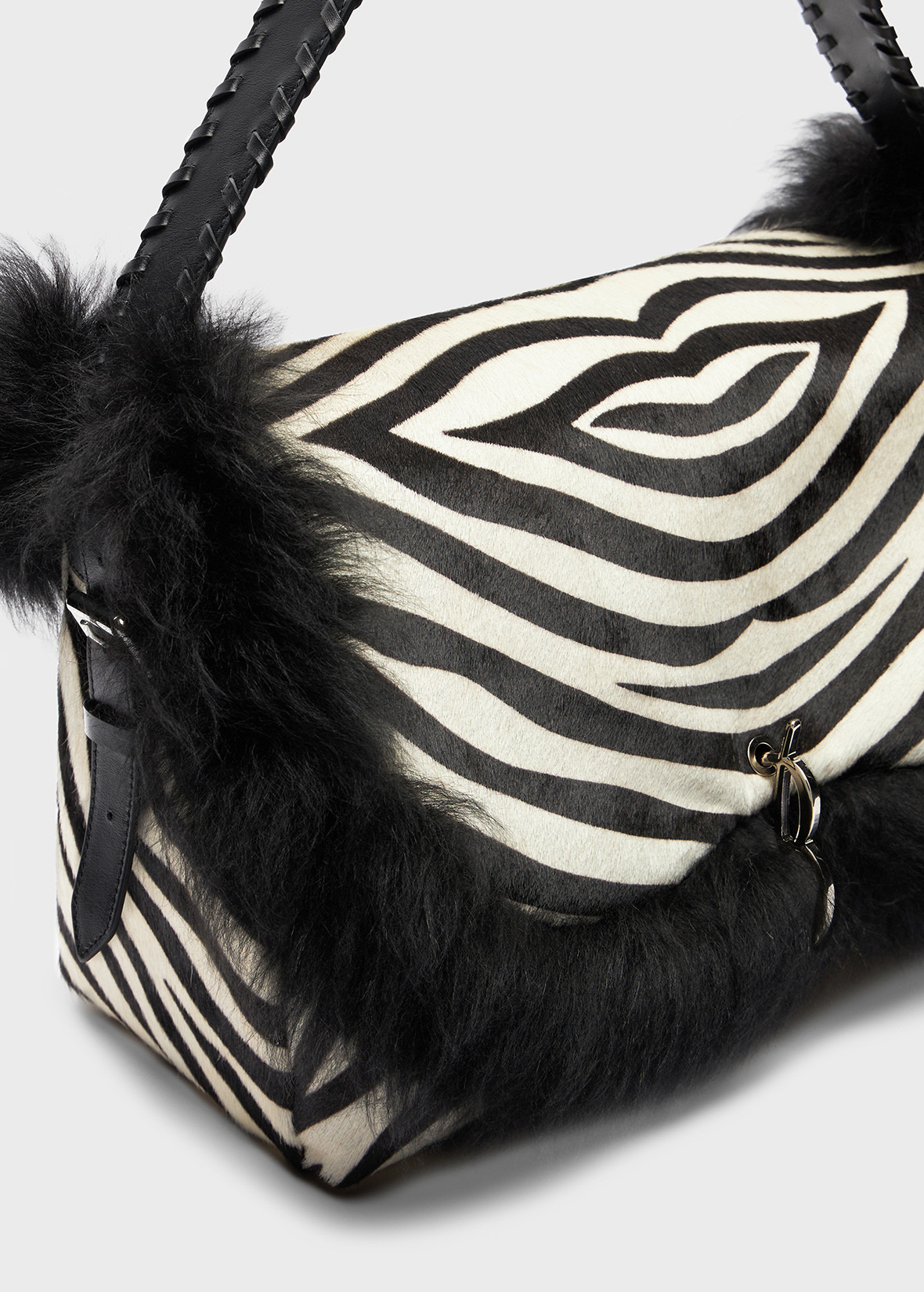 LARGE MESSENGER IN ZEBRA EFFECT LEATHER - 4