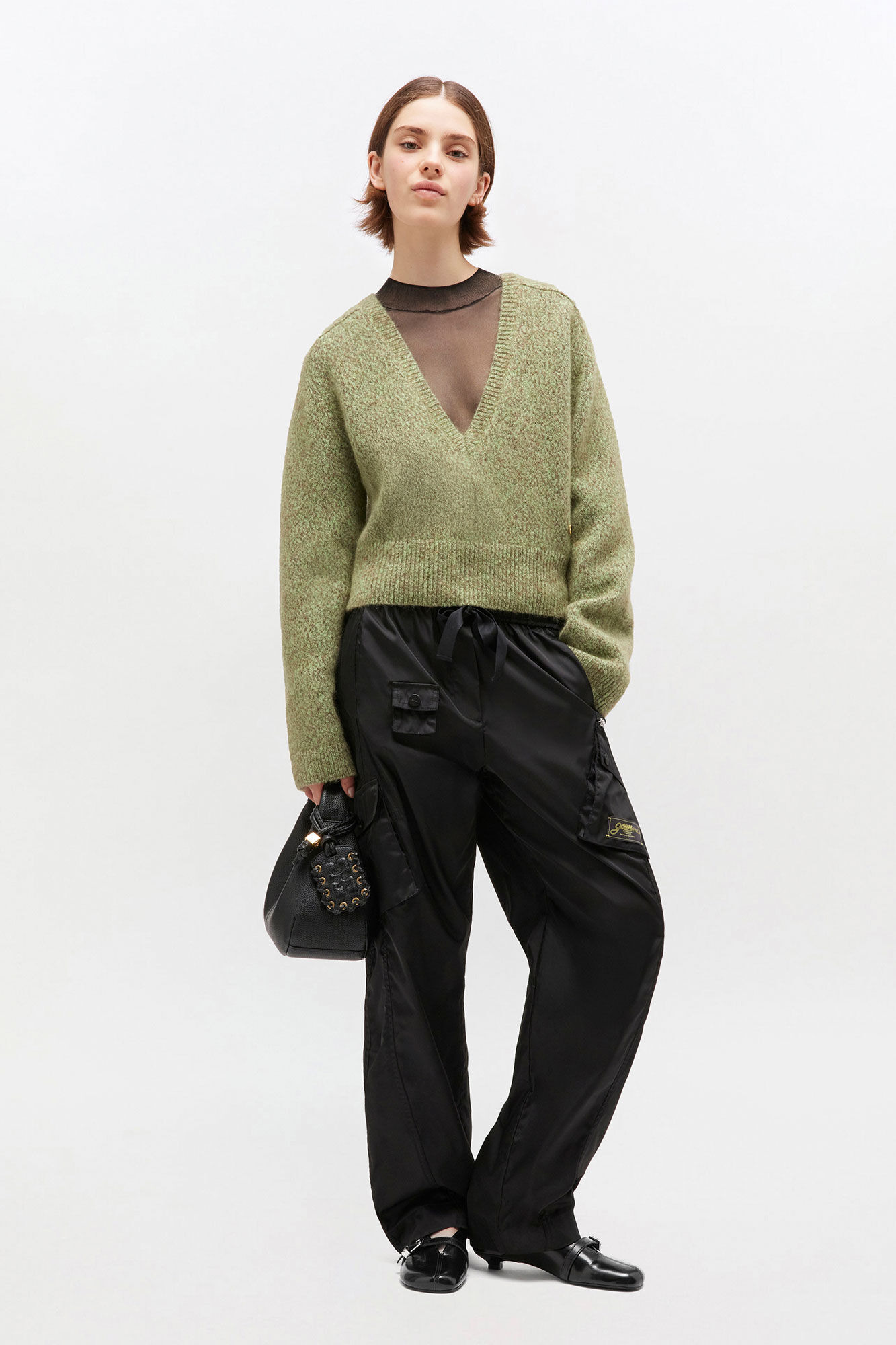 GREEN V-NECK SWEATER - 3