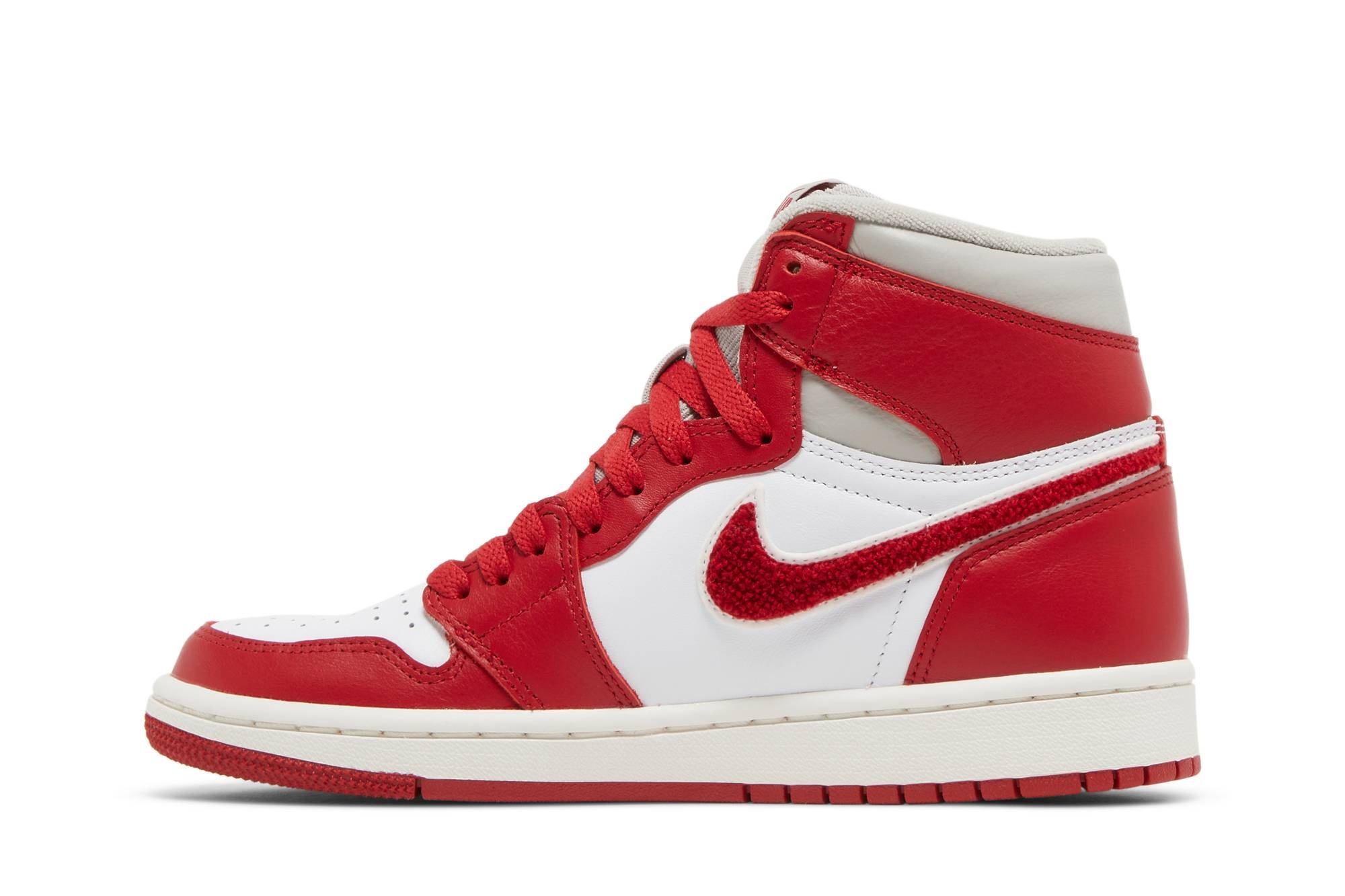 Wmns Air Jordan 1 High OG 'Newstalgia Chenille' - 3