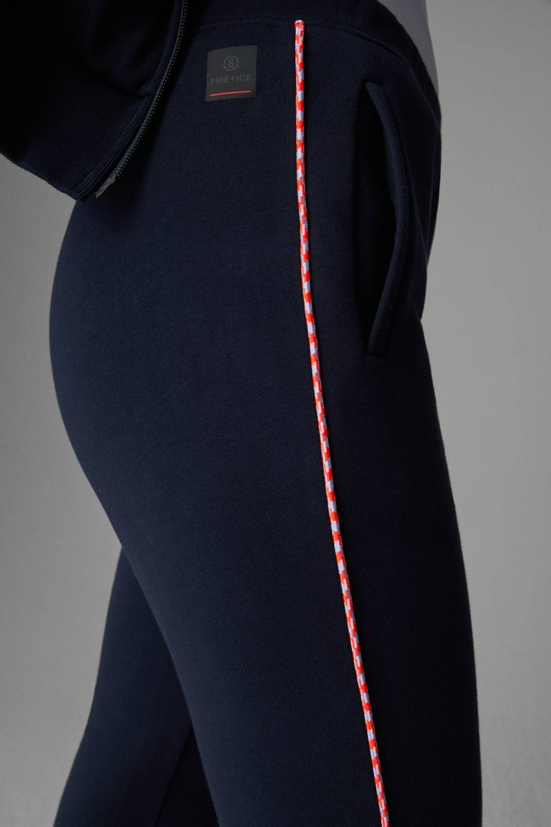 THEA JOGGING TROUSERS IN DARK BLUE 5
