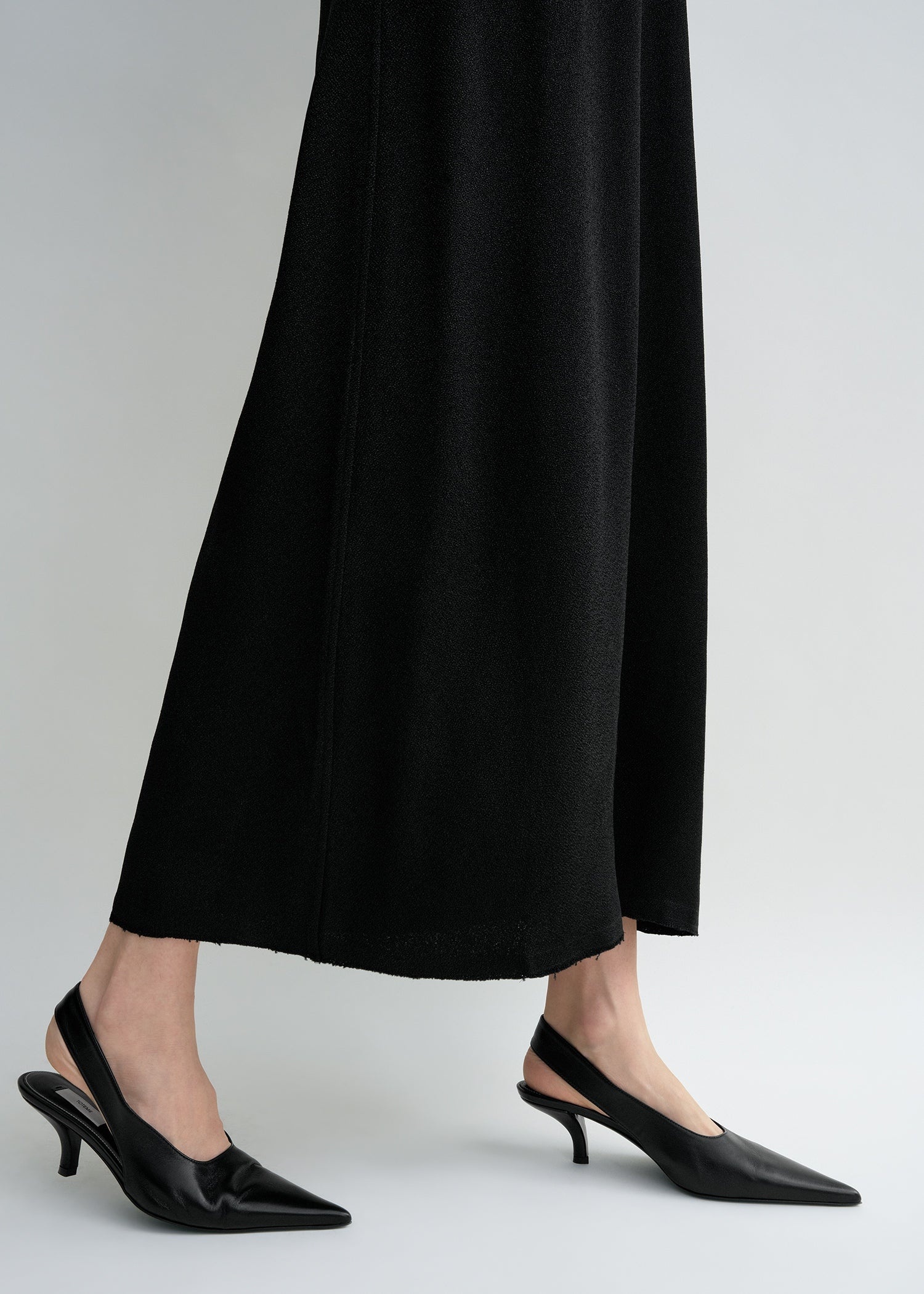 Scoop-neck sablé dress black - 5