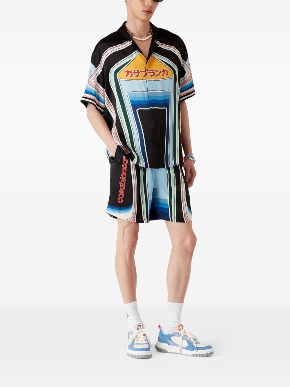 Graphic Mountain silk shorts - 2